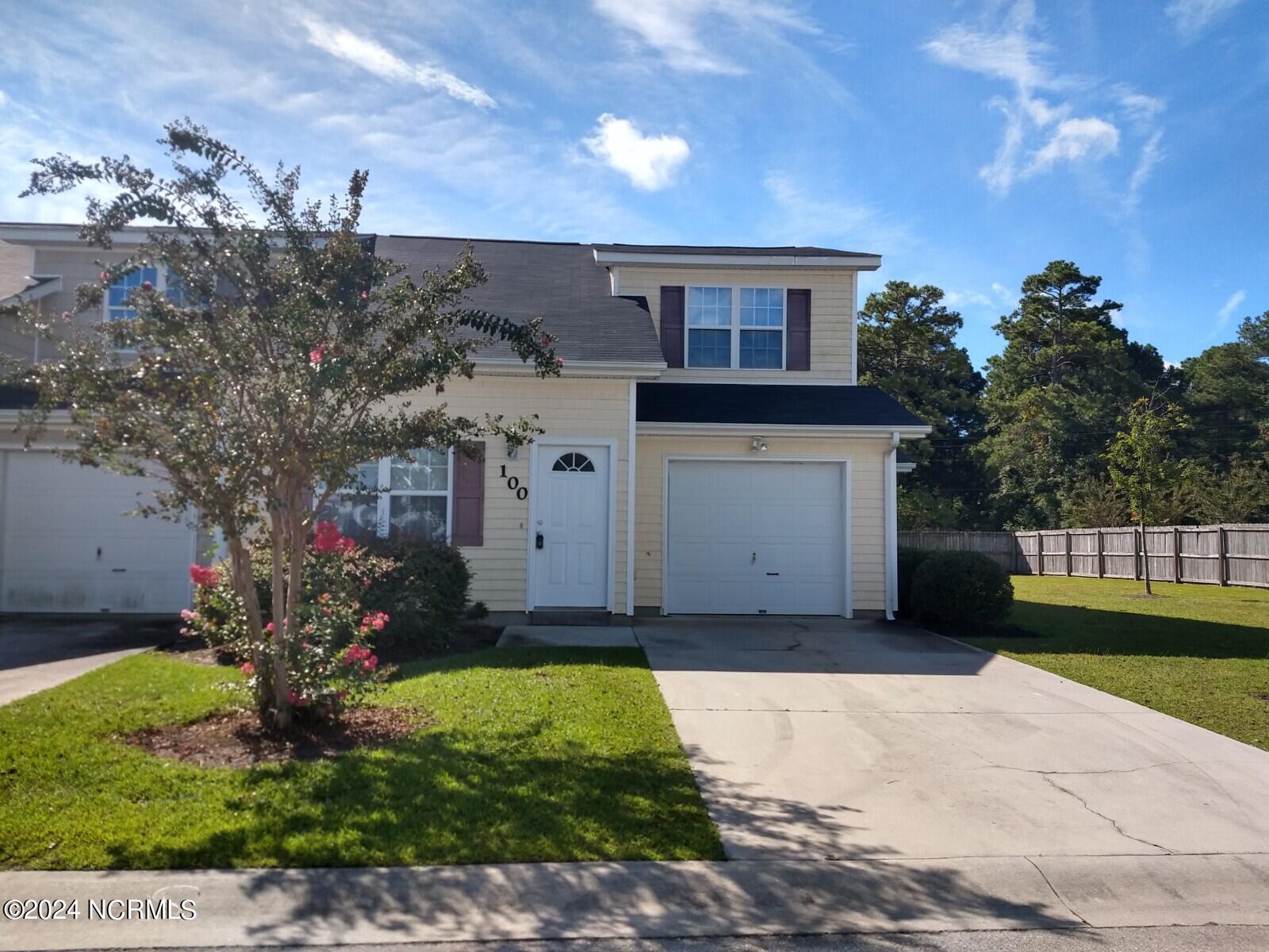 100 Creeker Town Way Property Photo 2