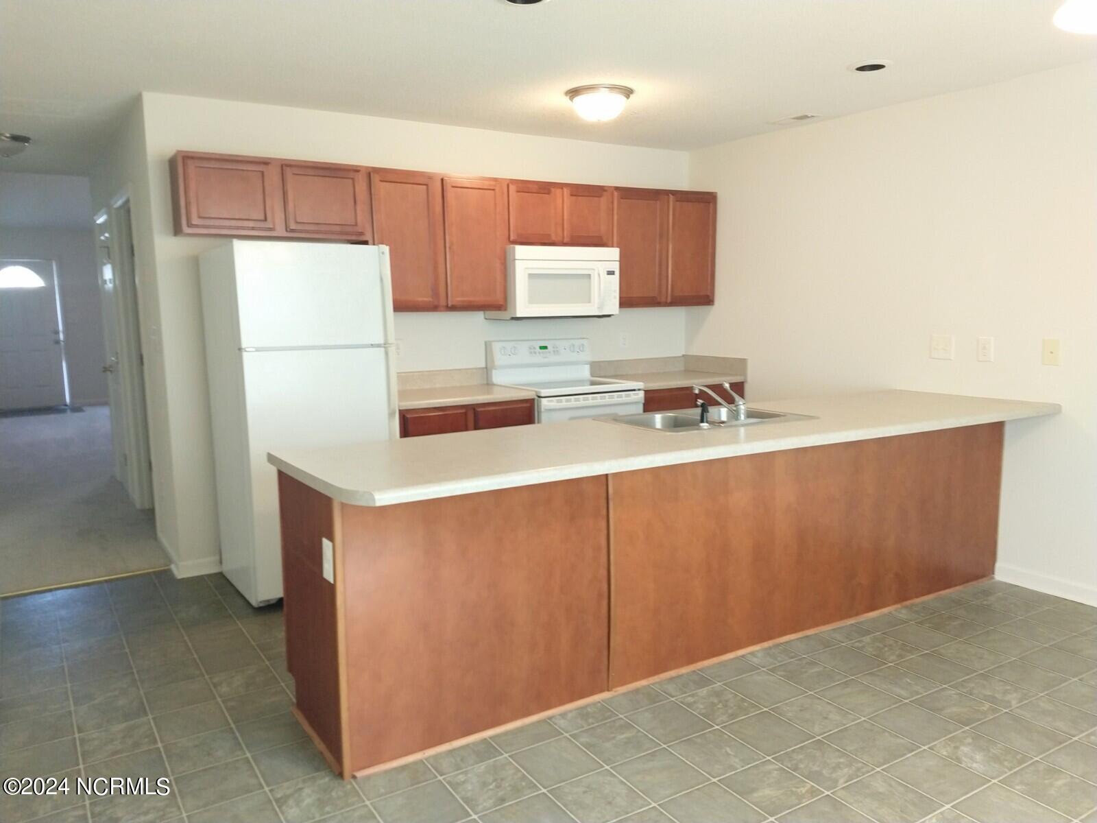 100 Creeker Town Way Property Photo 7