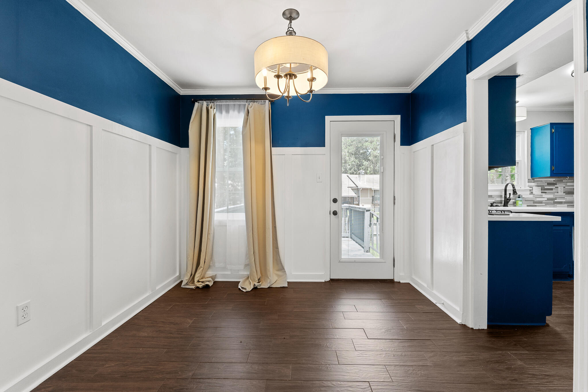 329 Lamplighter Lane Property Photo 4