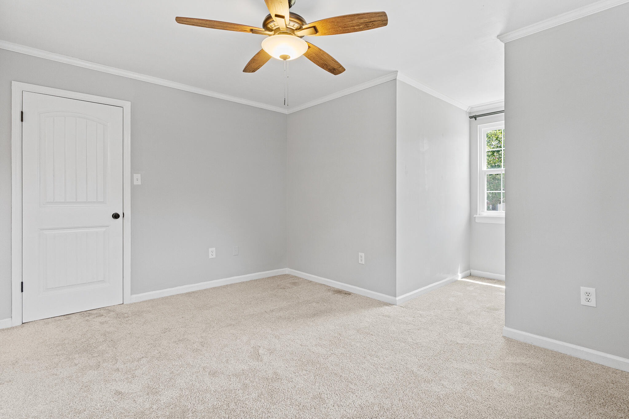 329 Lamplighter Lane Property Photo 11