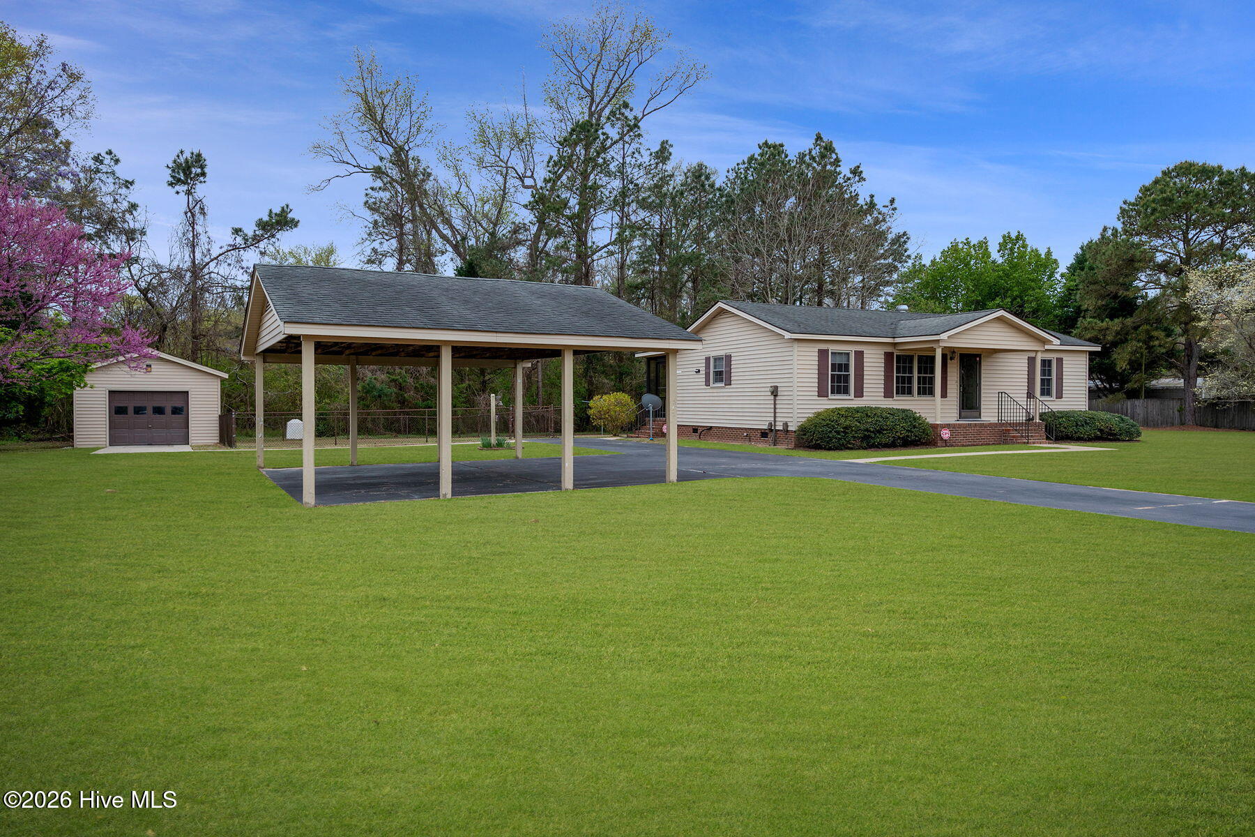 1222 Pactolus Highway Property Photo 1