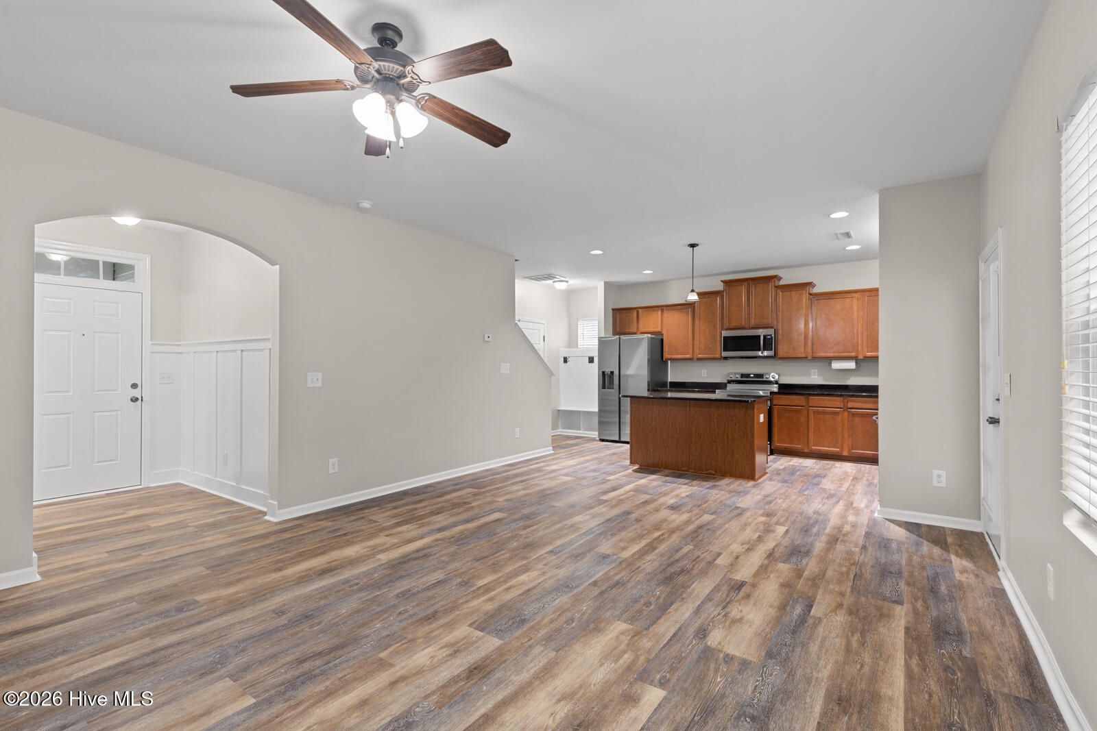 113 Stone Gate Property Photo 2
