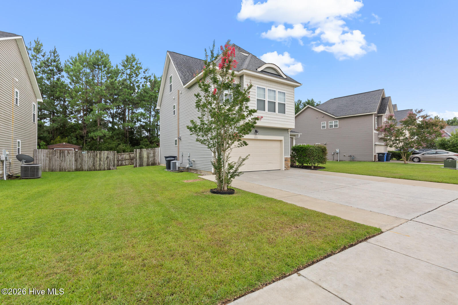 113 Stone Gate Property Photo 7