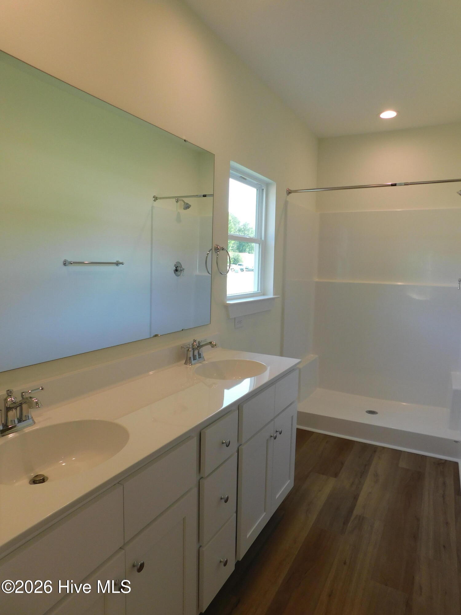 100 Palm Circle Property Photo 11