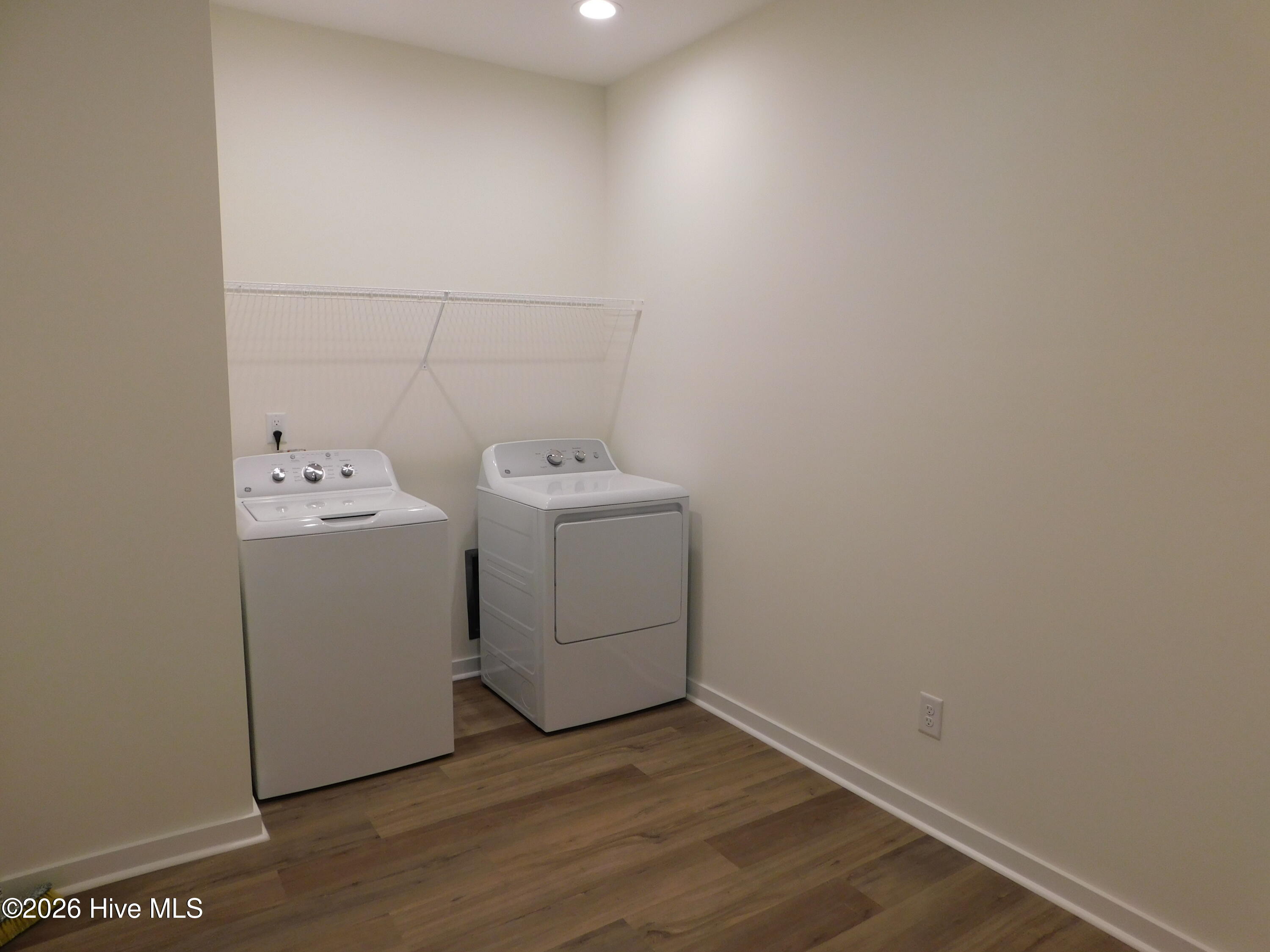 100 Palm Circle Property Photo 13