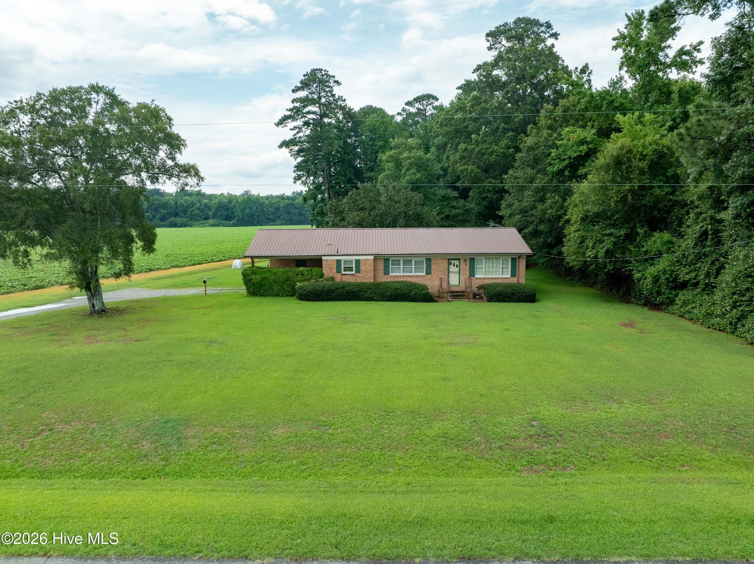 2152 Garrett Road Property Photo 4
