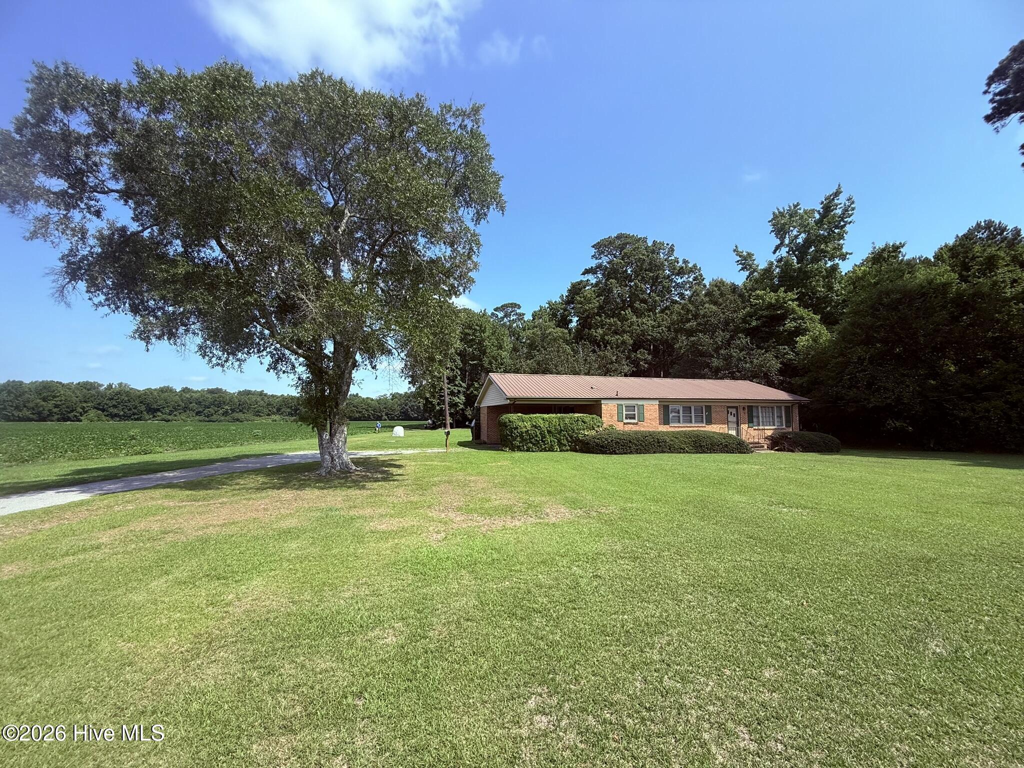 2152 Garrett Road Property Photo 8