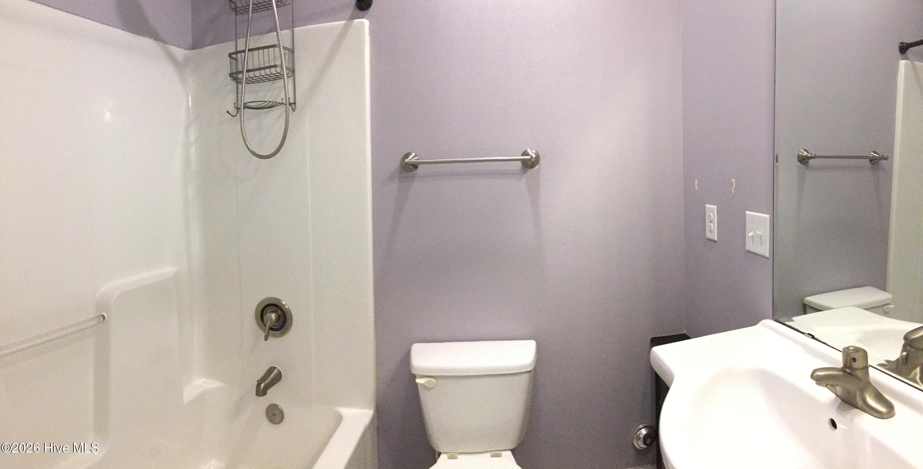115 Covil Avenue Unit 204 Property Photo 6