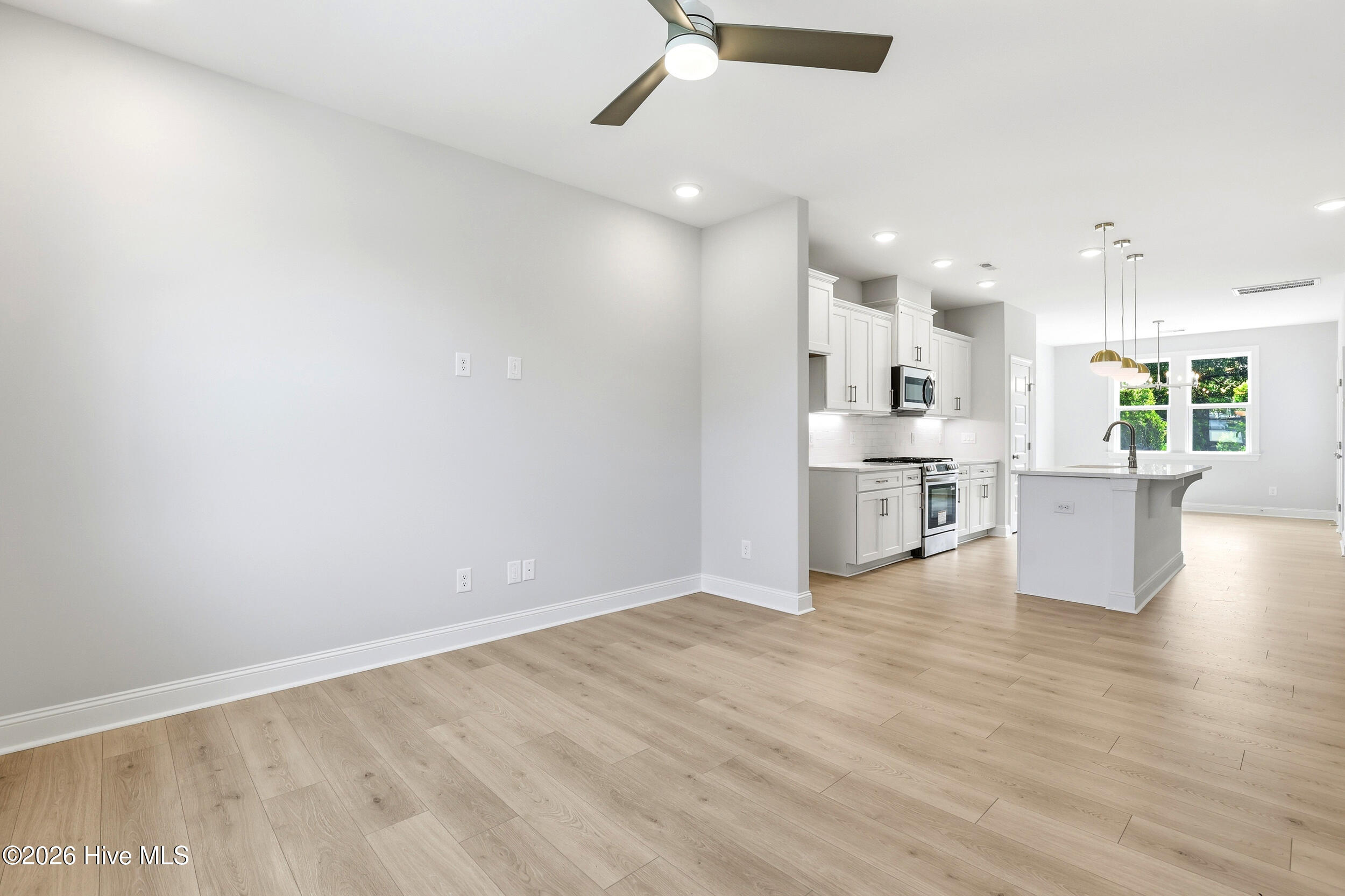 516 Mcrae Street 102 Property Photo 9