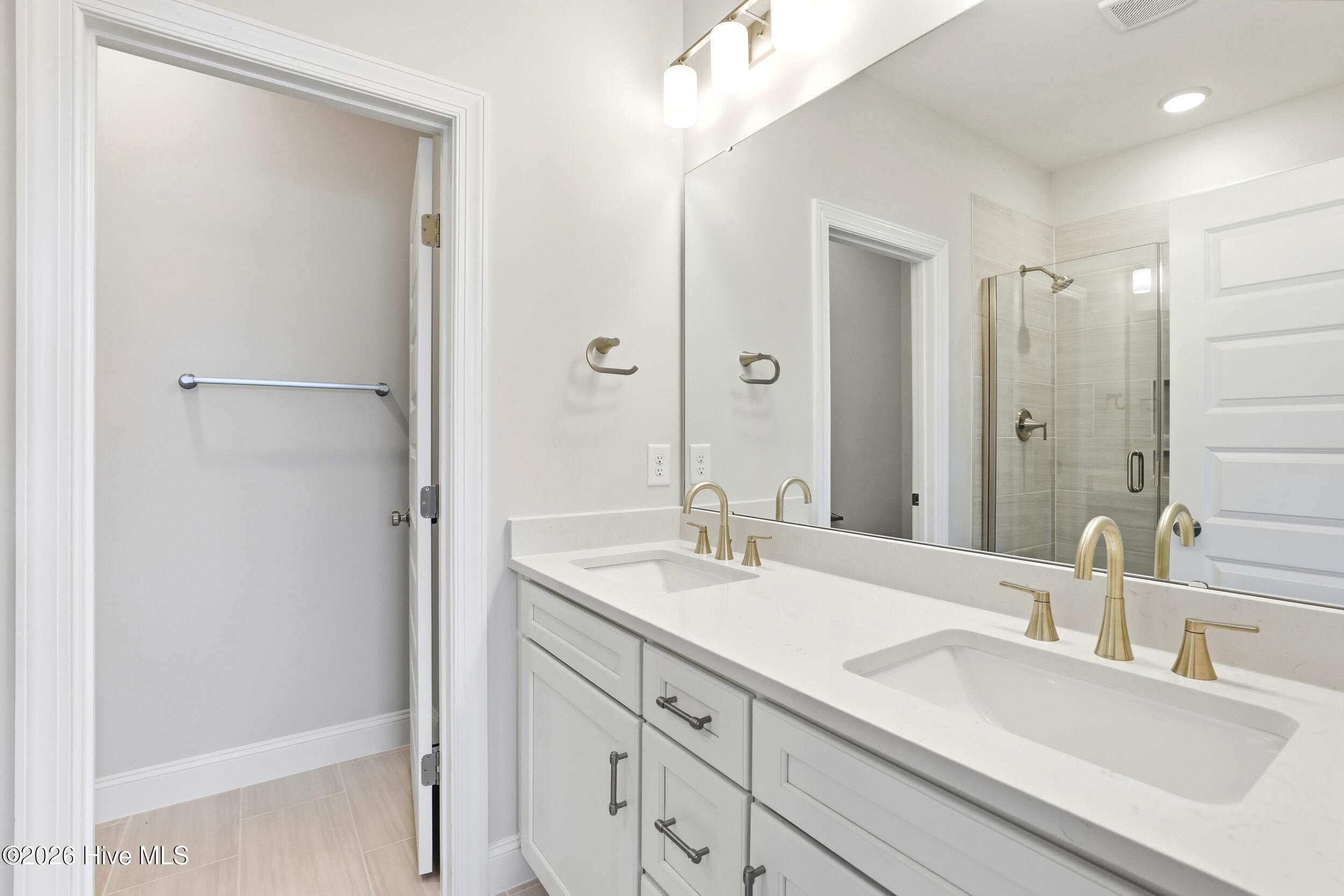 516 Mcrae Street 102 Property Photo 20