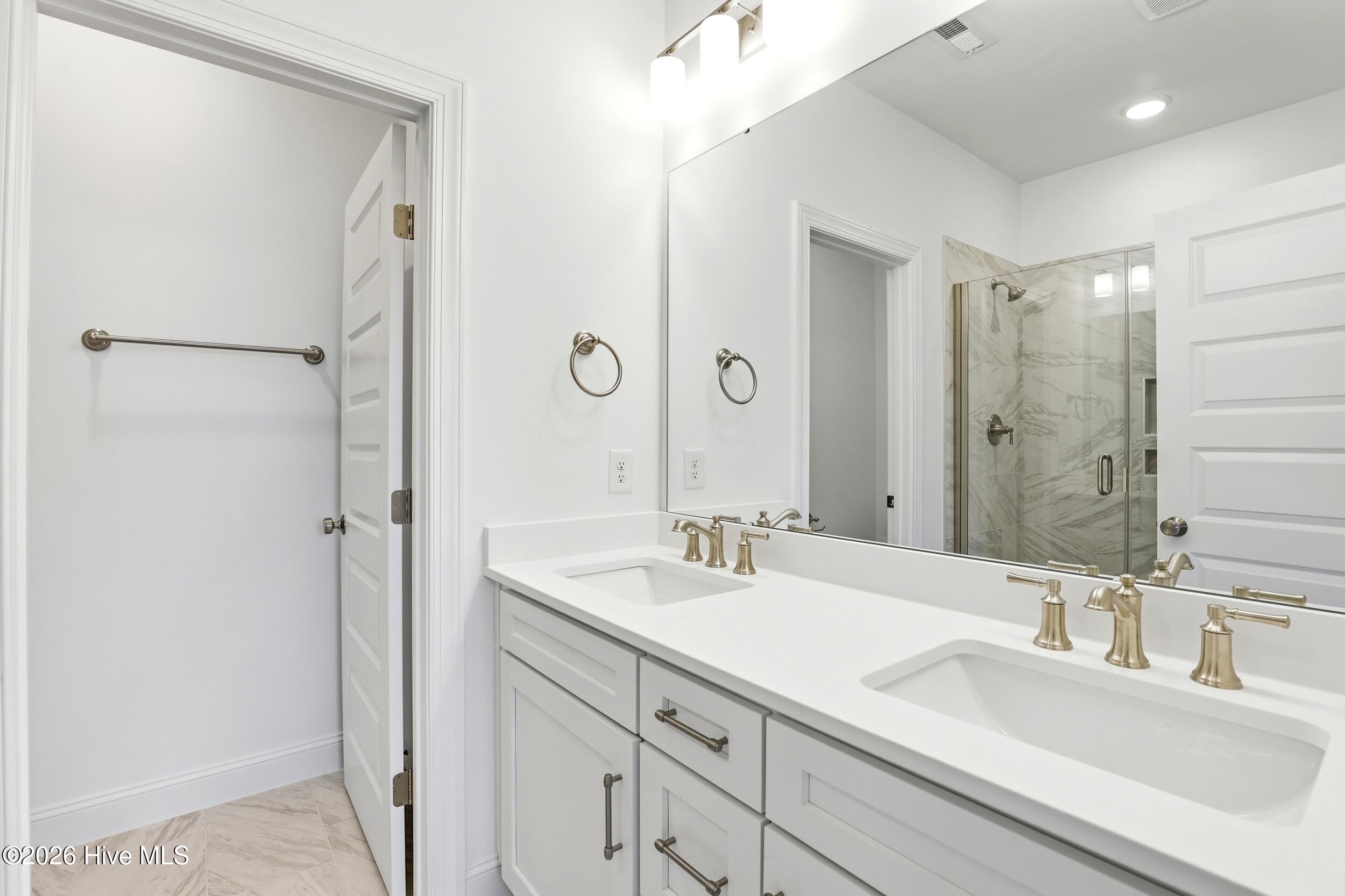 516 Mcrae Street 103 Property Photo 23