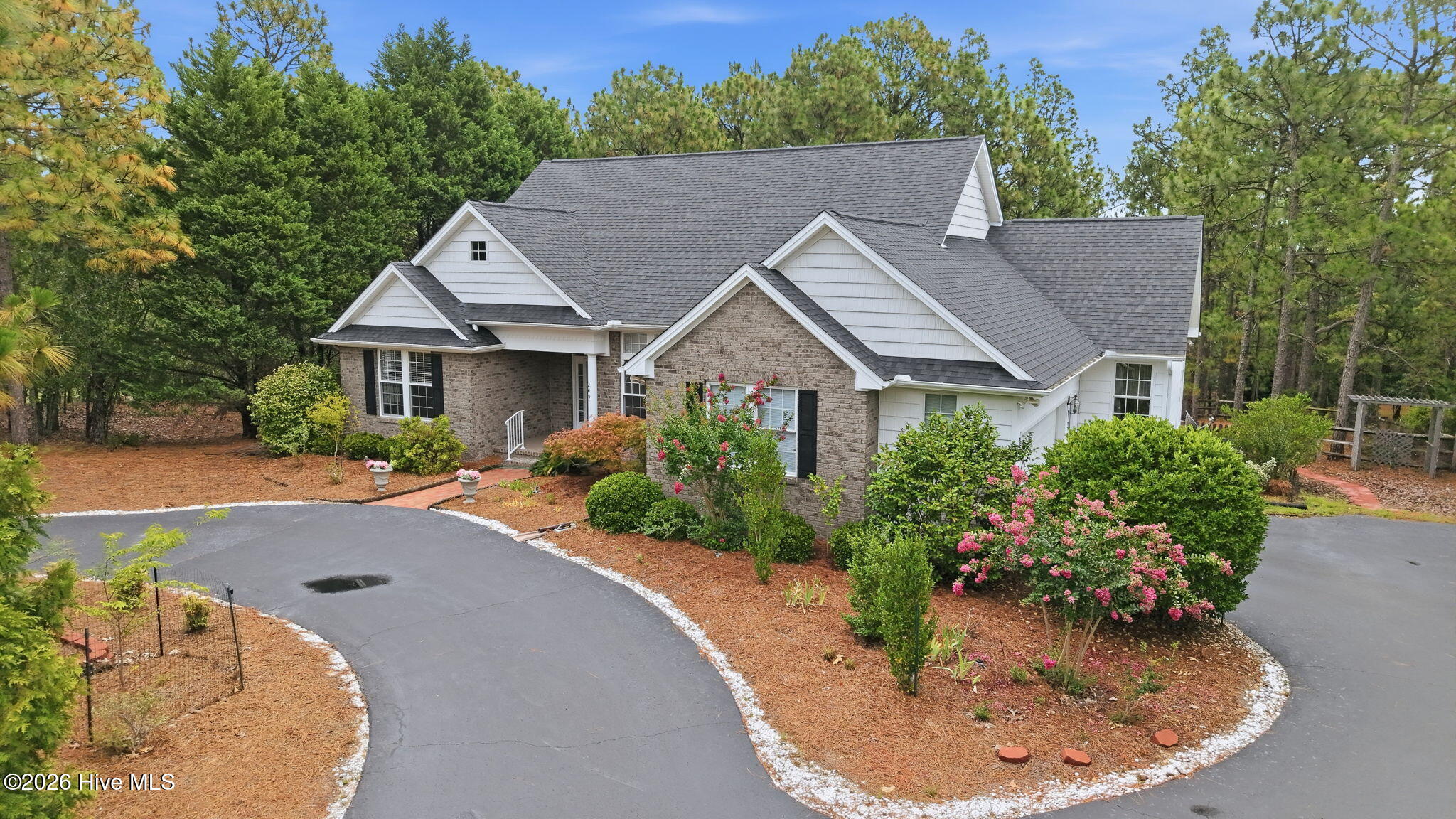 209 Longleaf Drive Property Photo 1