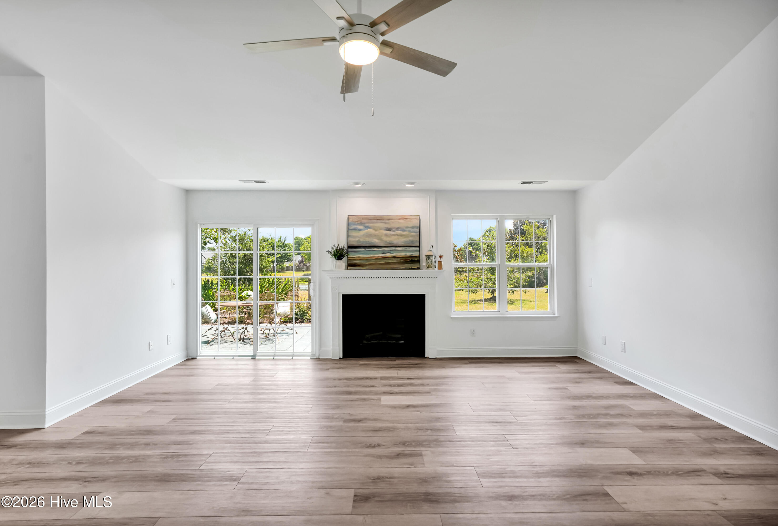 3012 Lagar Lane Property Photo 7
