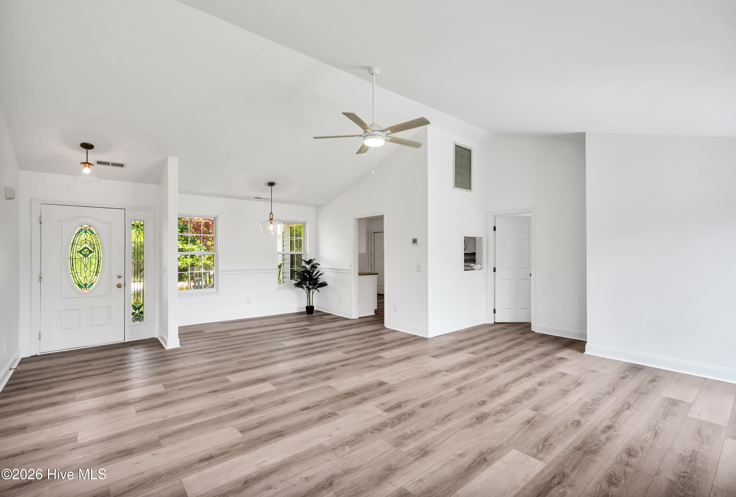 3012 Lagar Lane Property Photo 8