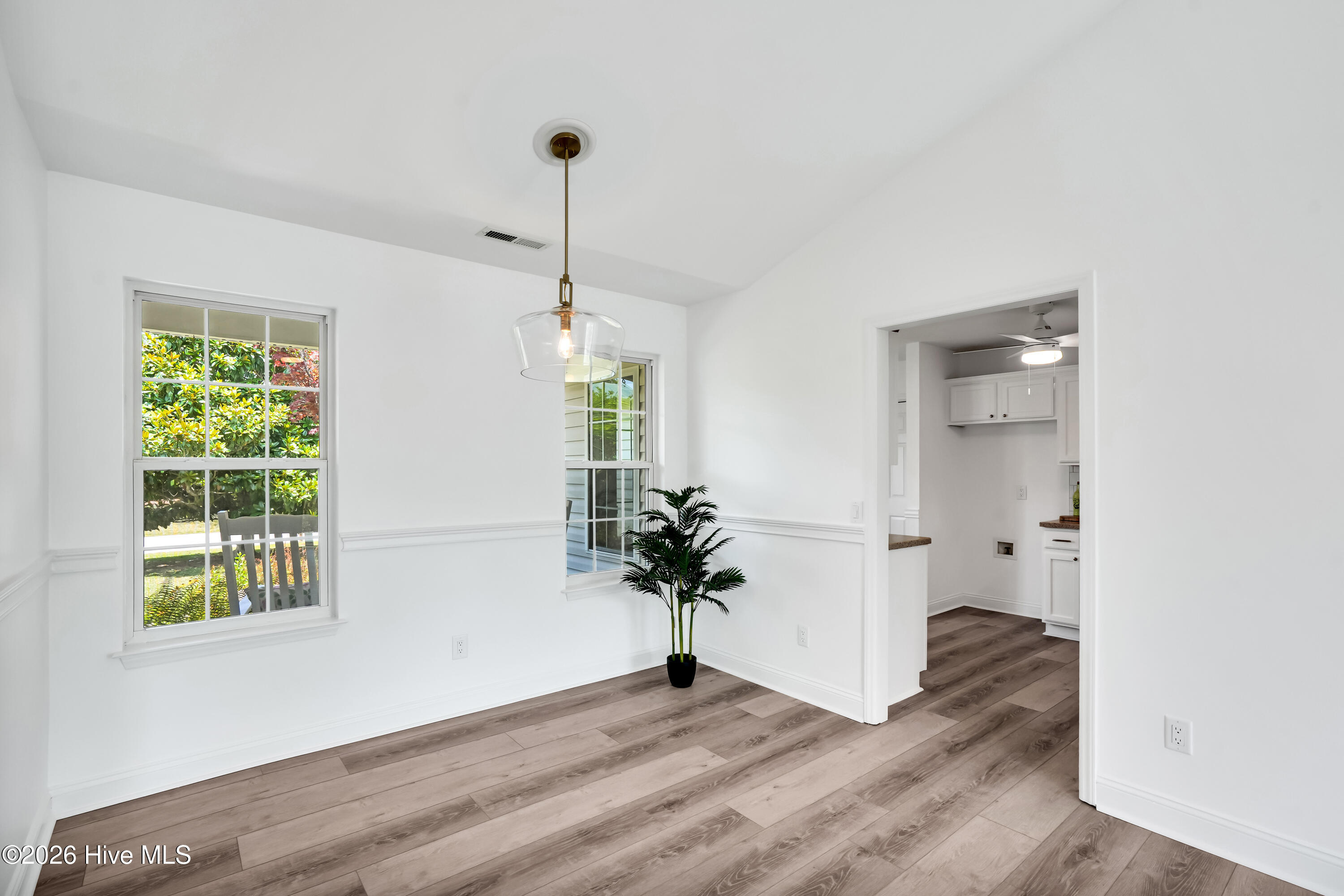 3012 Lagar Lane Property Photo 10