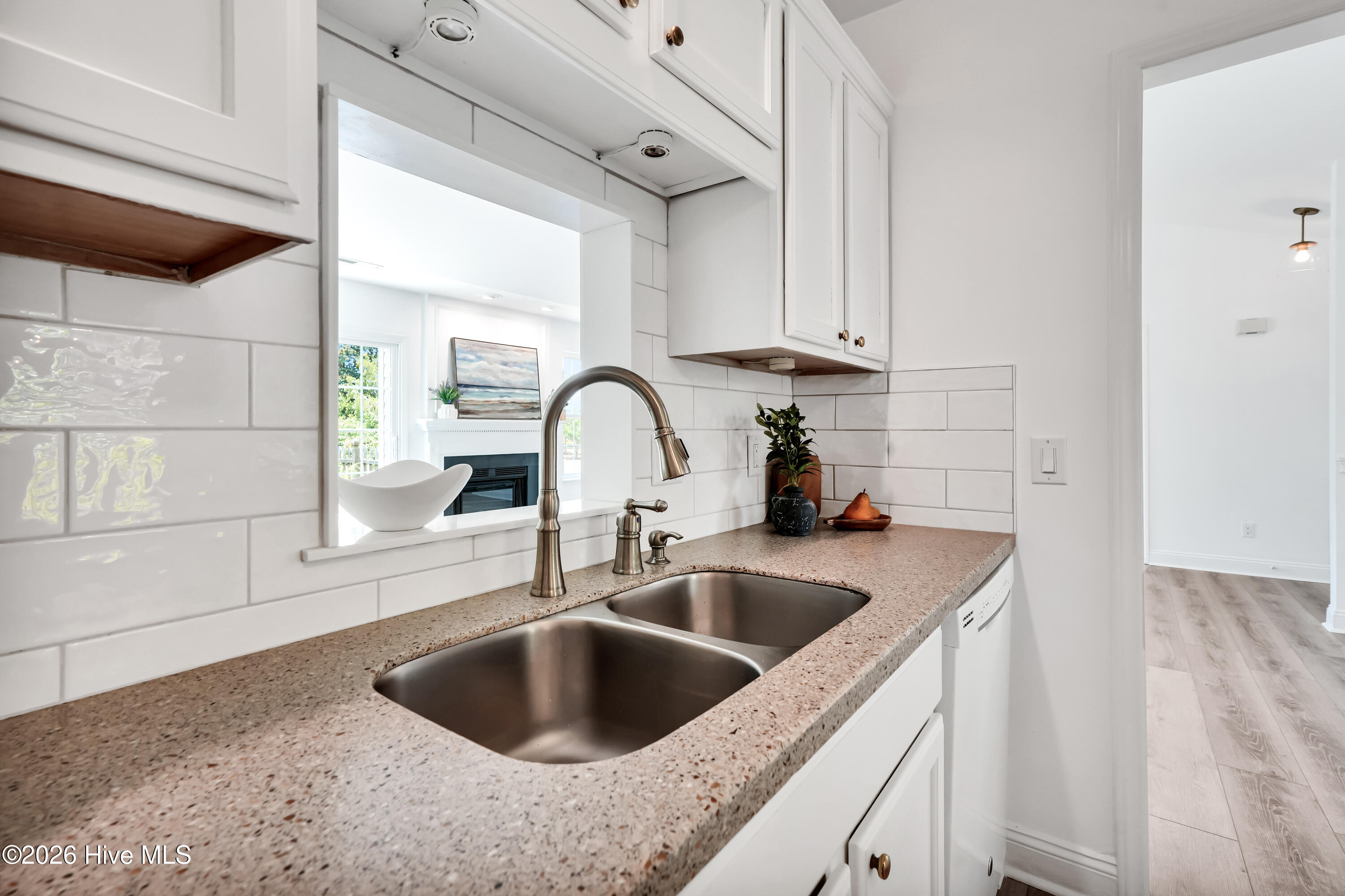 3012 Lagar Lane Property Photo 18