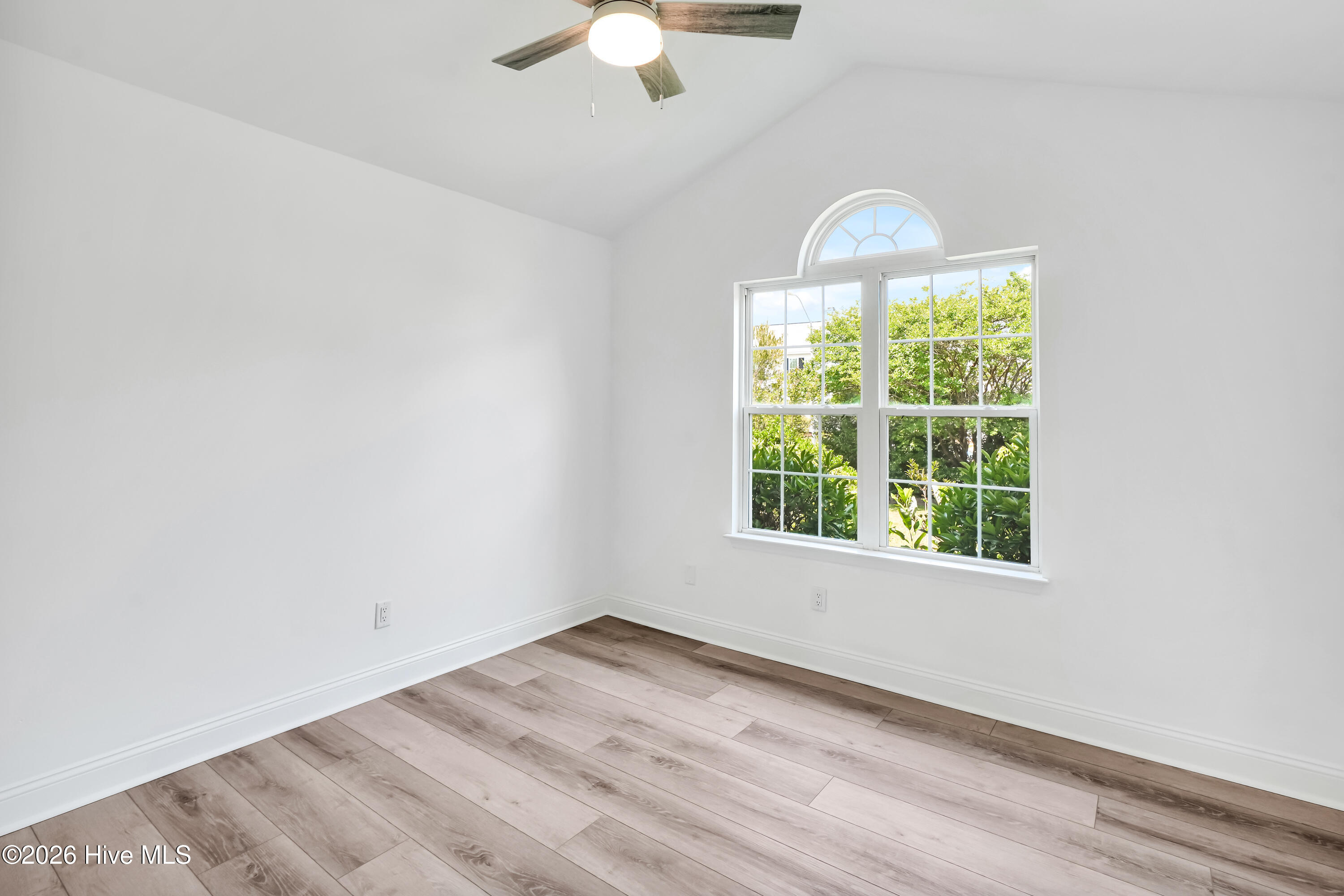 3012 Lagar Lane Property Photo 24