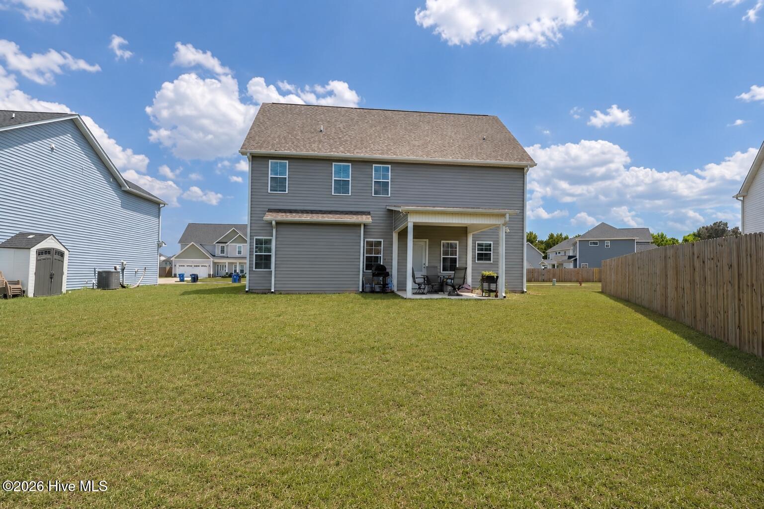 524 Harvest Meadow Crossing Property Photo 28