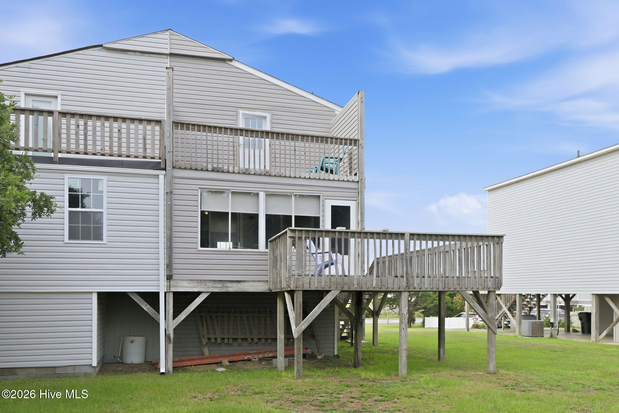 1116 E Fort Macon Road Property Photo 7