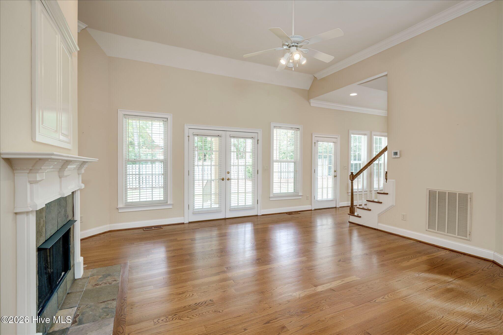 4112 Shady Oaks Drive Property Photo 10