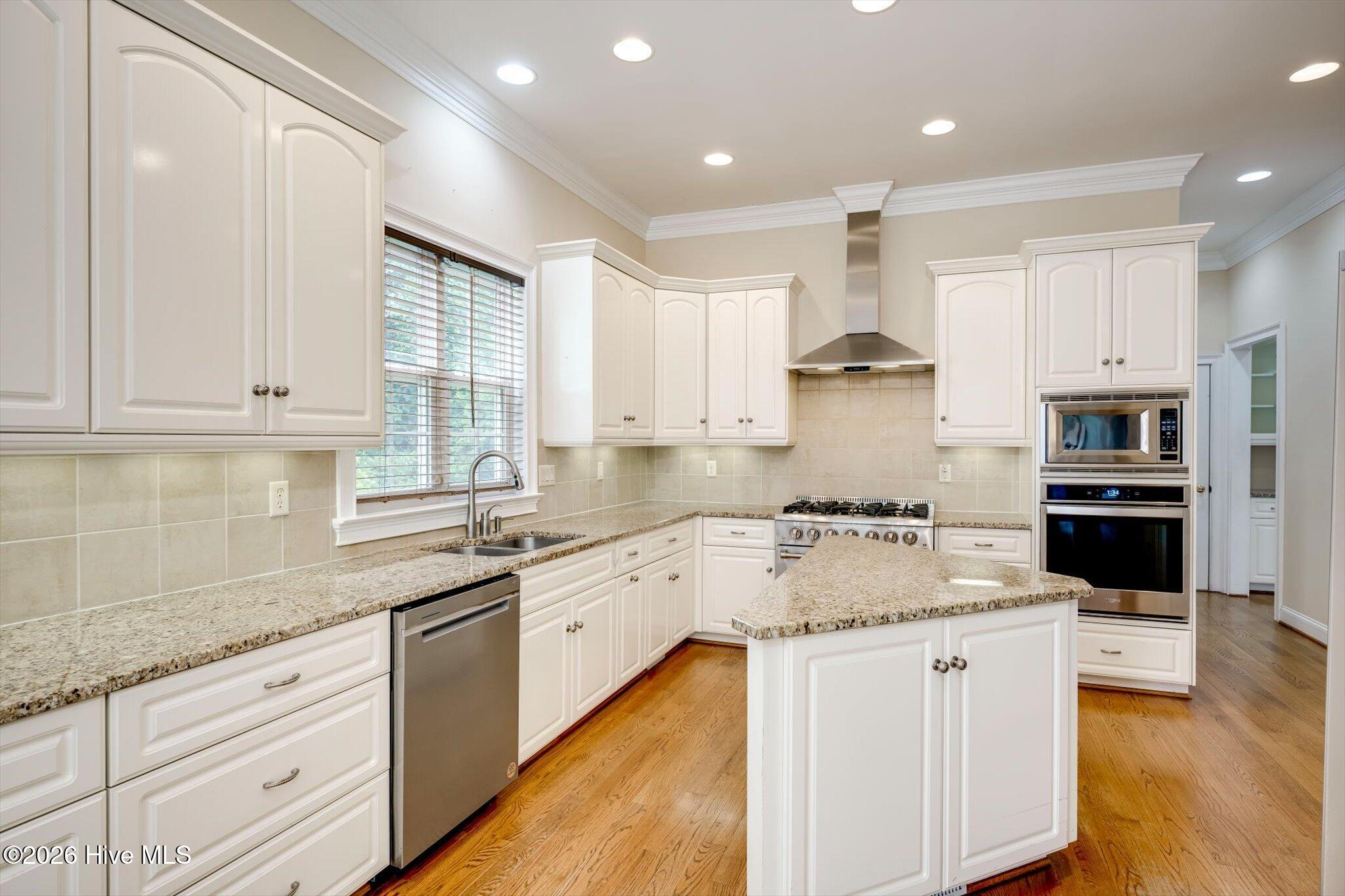 4112 Shady Oaks Drive Property Photo 16