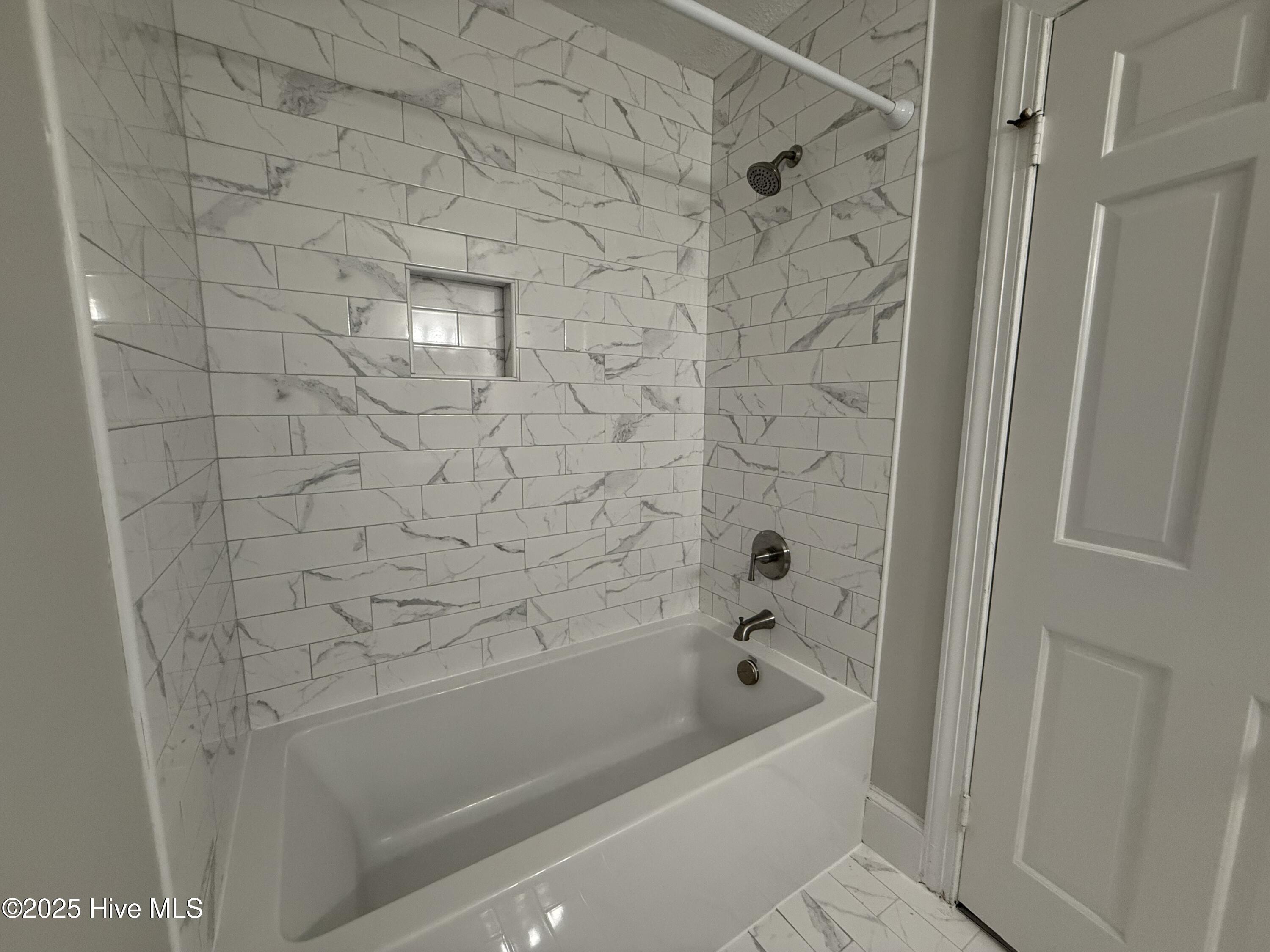 1215 E Wright Road Property Photo 10