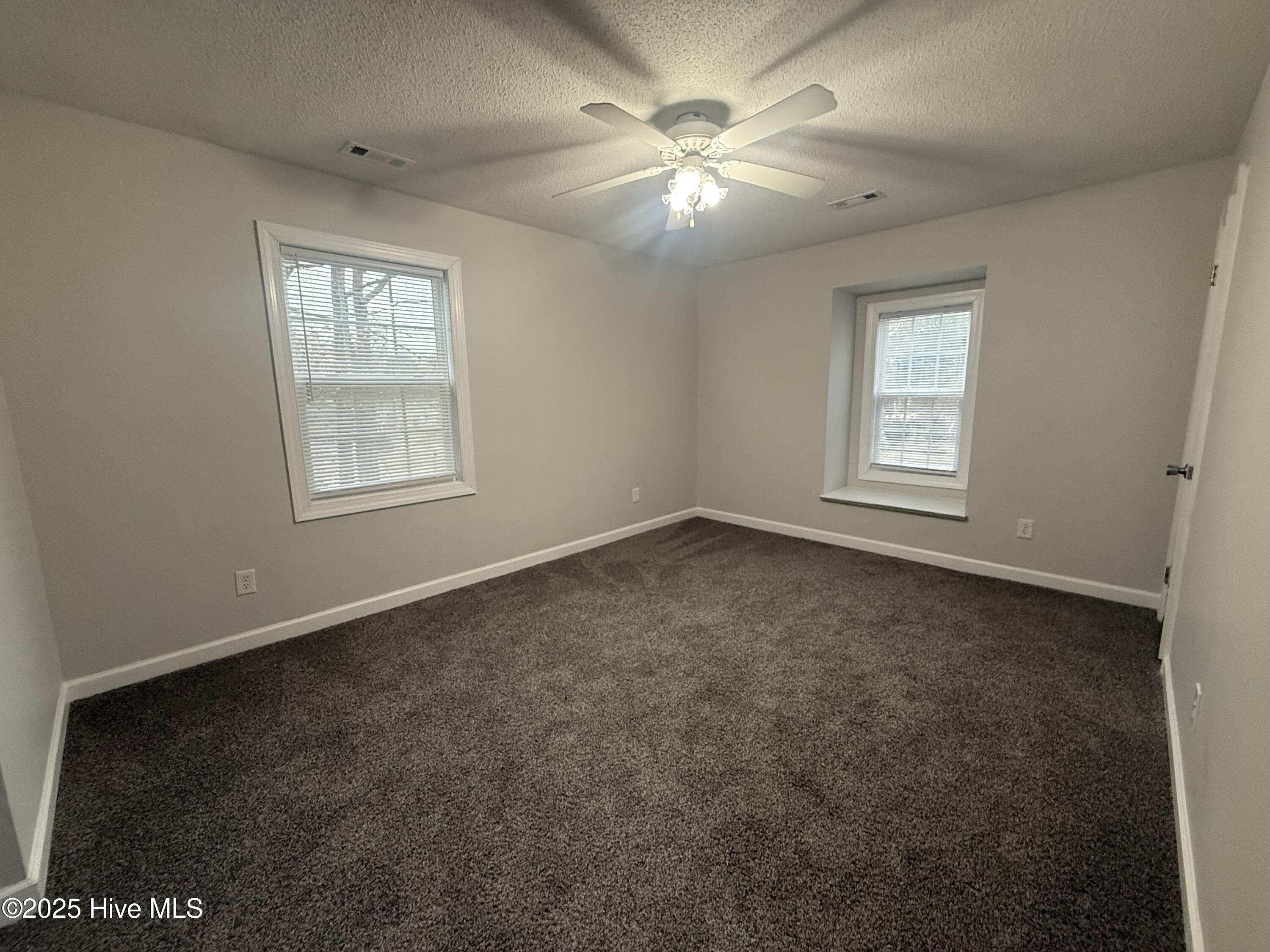 1215 E Wright Road Property Photo 12