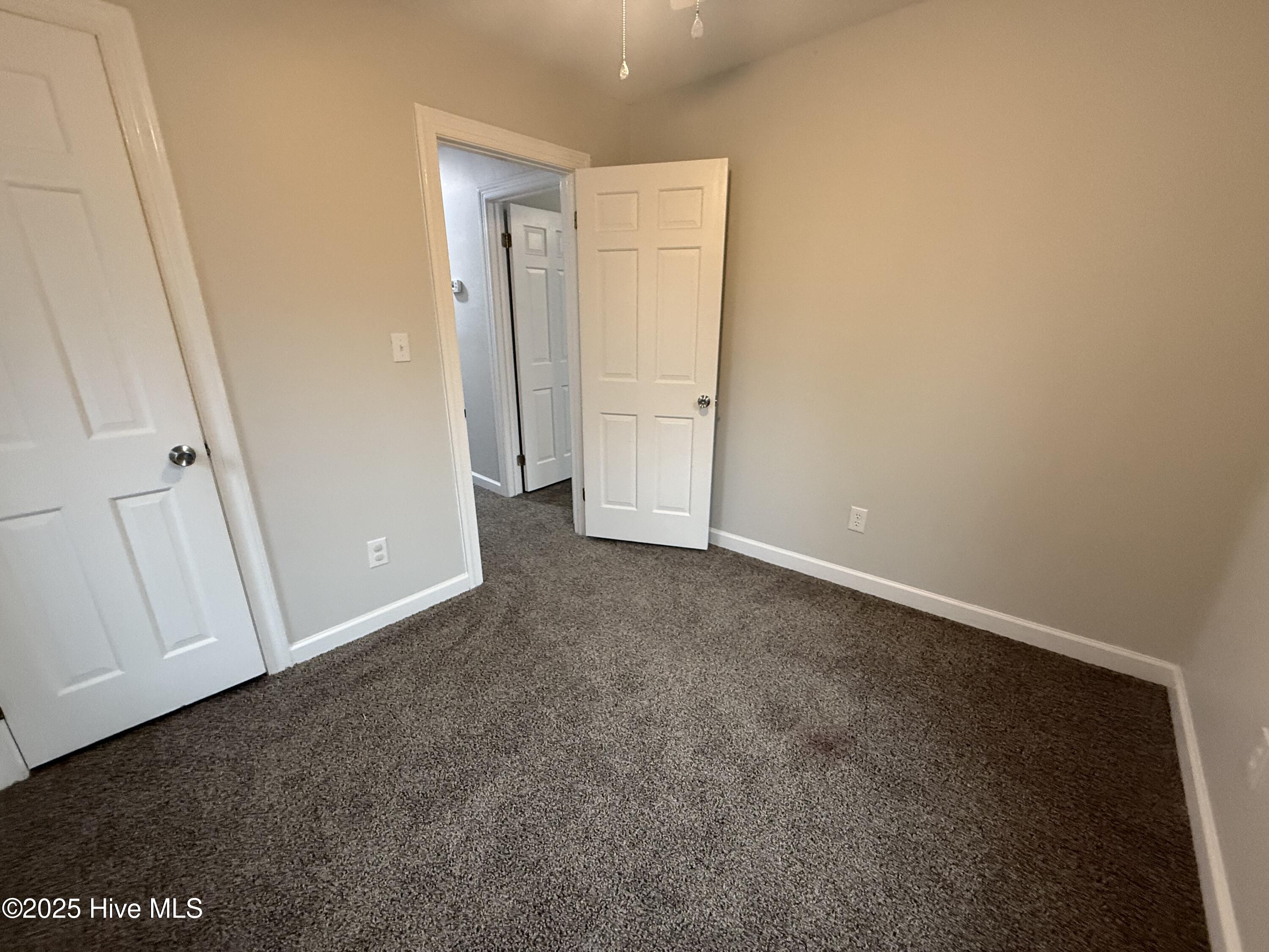 1215 E Wright Road Property Photo 14