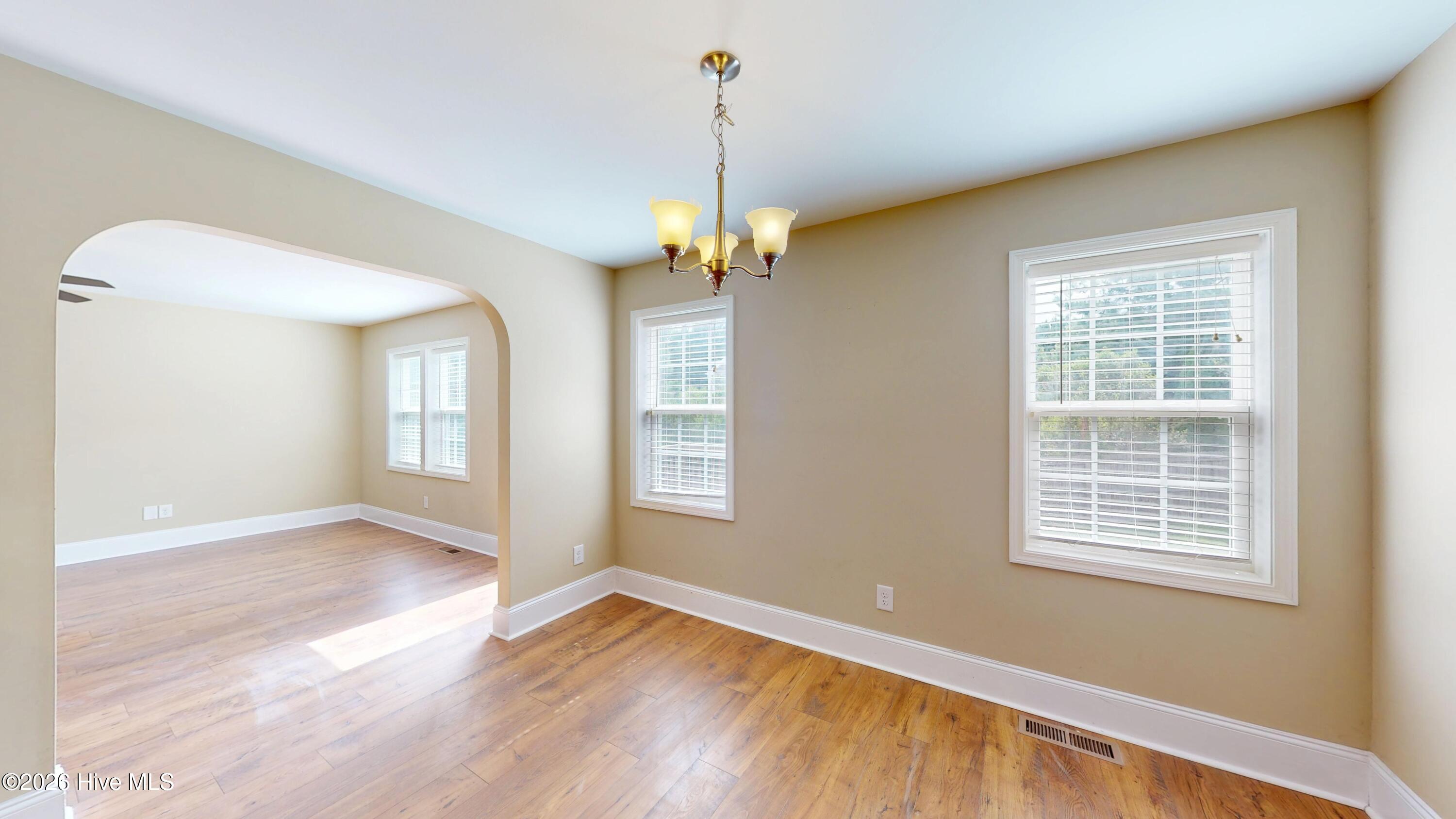 225 Savannah Garden Drive Property Photo 10