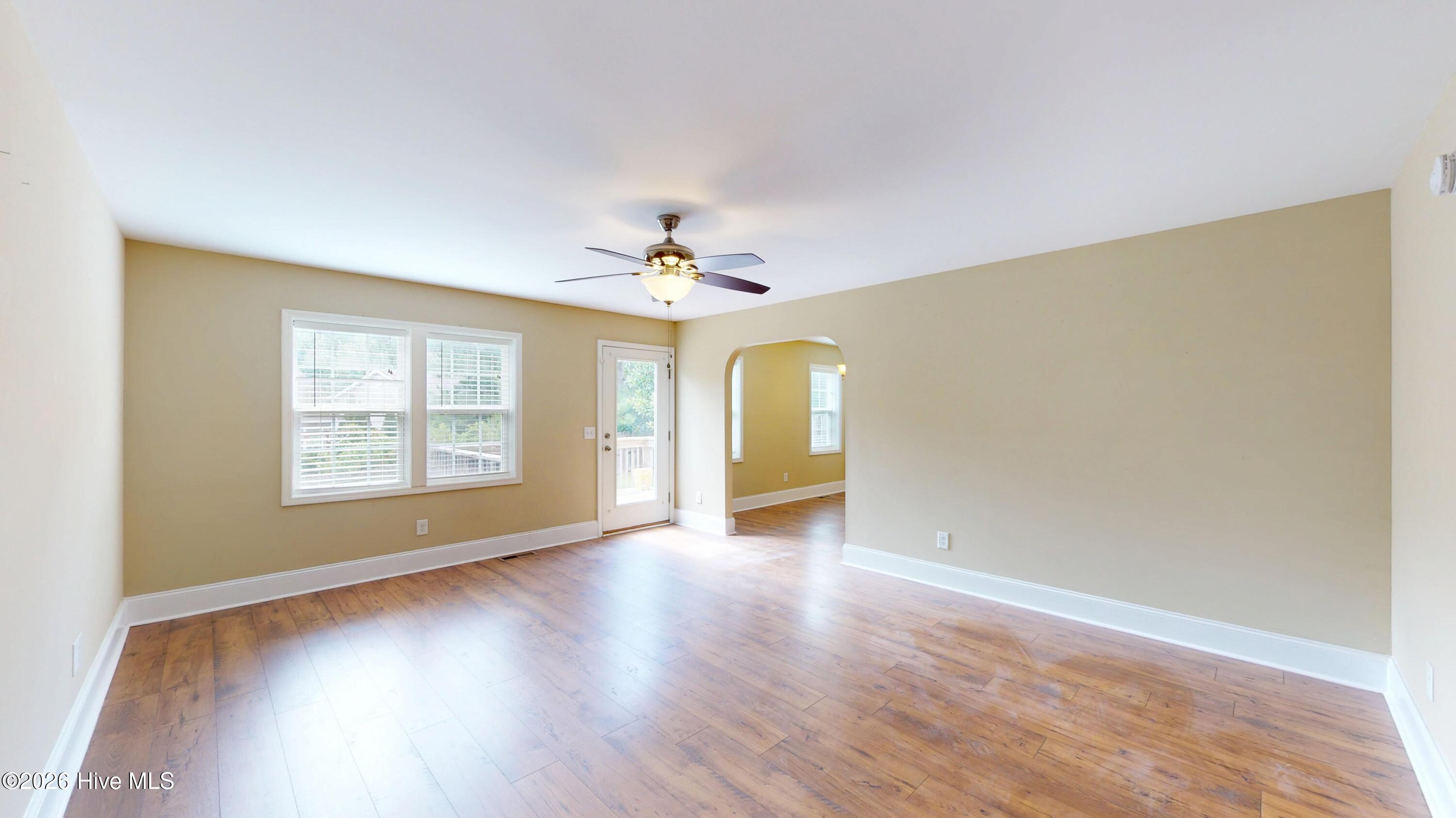225 Savannah Garden Drive Property Photo 12