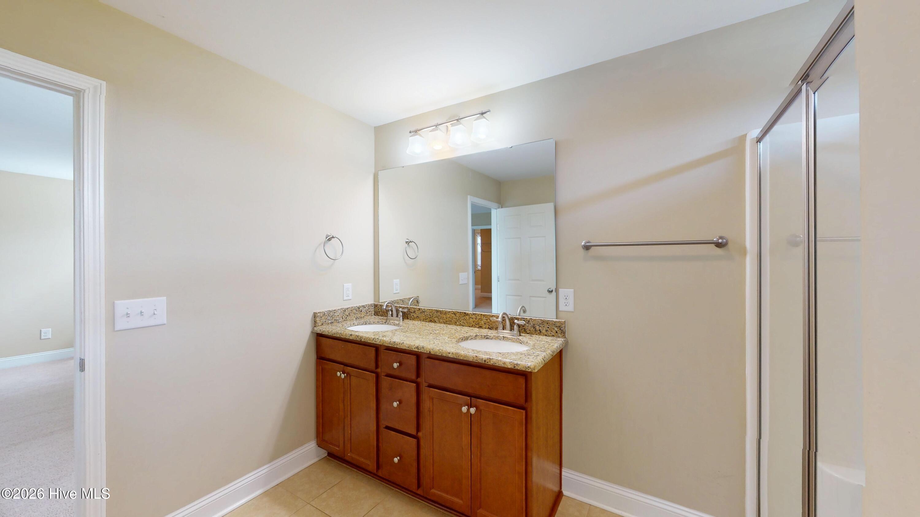 225 Savannah Garden Drive Property Photo 28