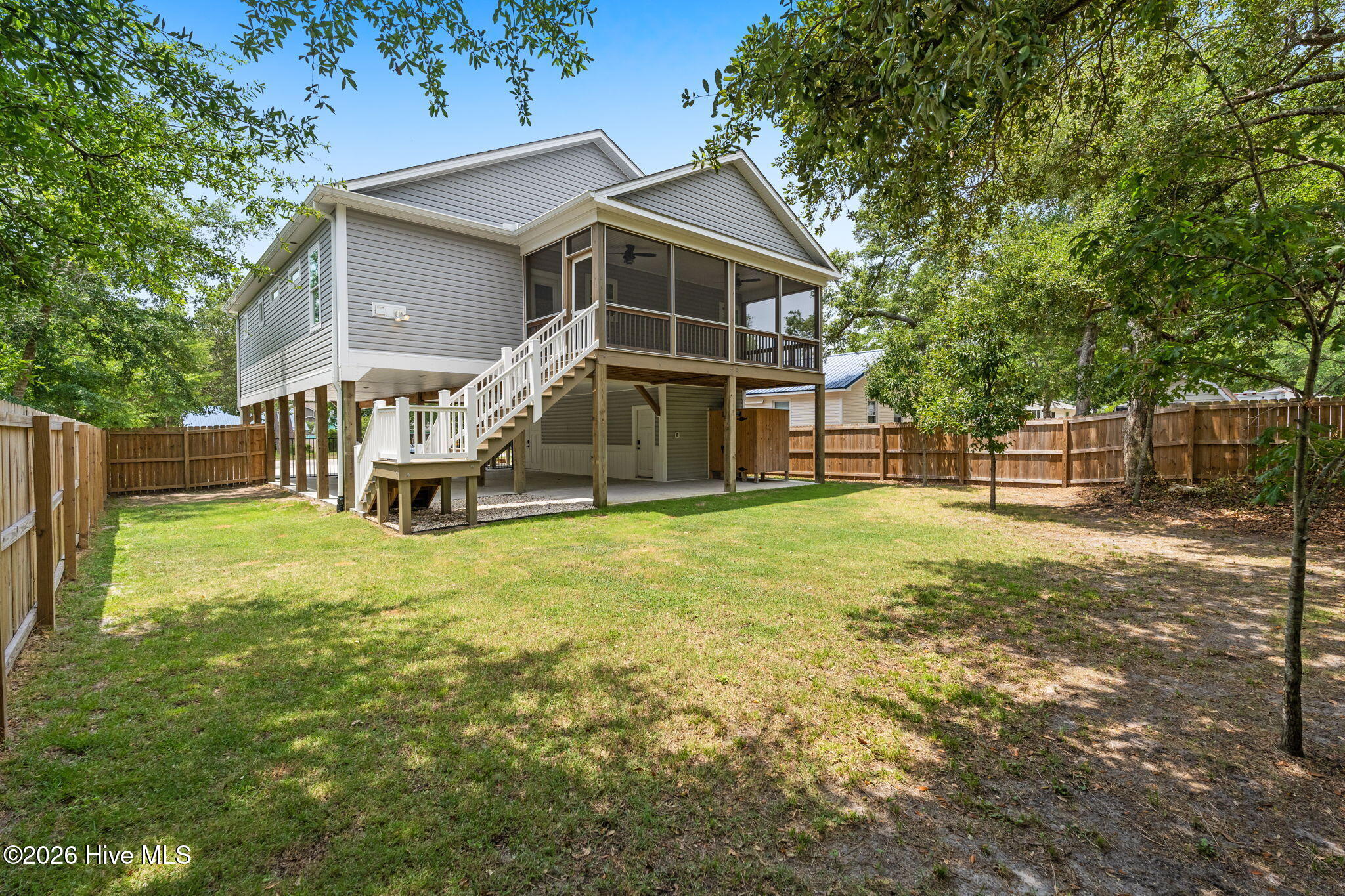 1104 E Oak Island Drive Property Photo 51