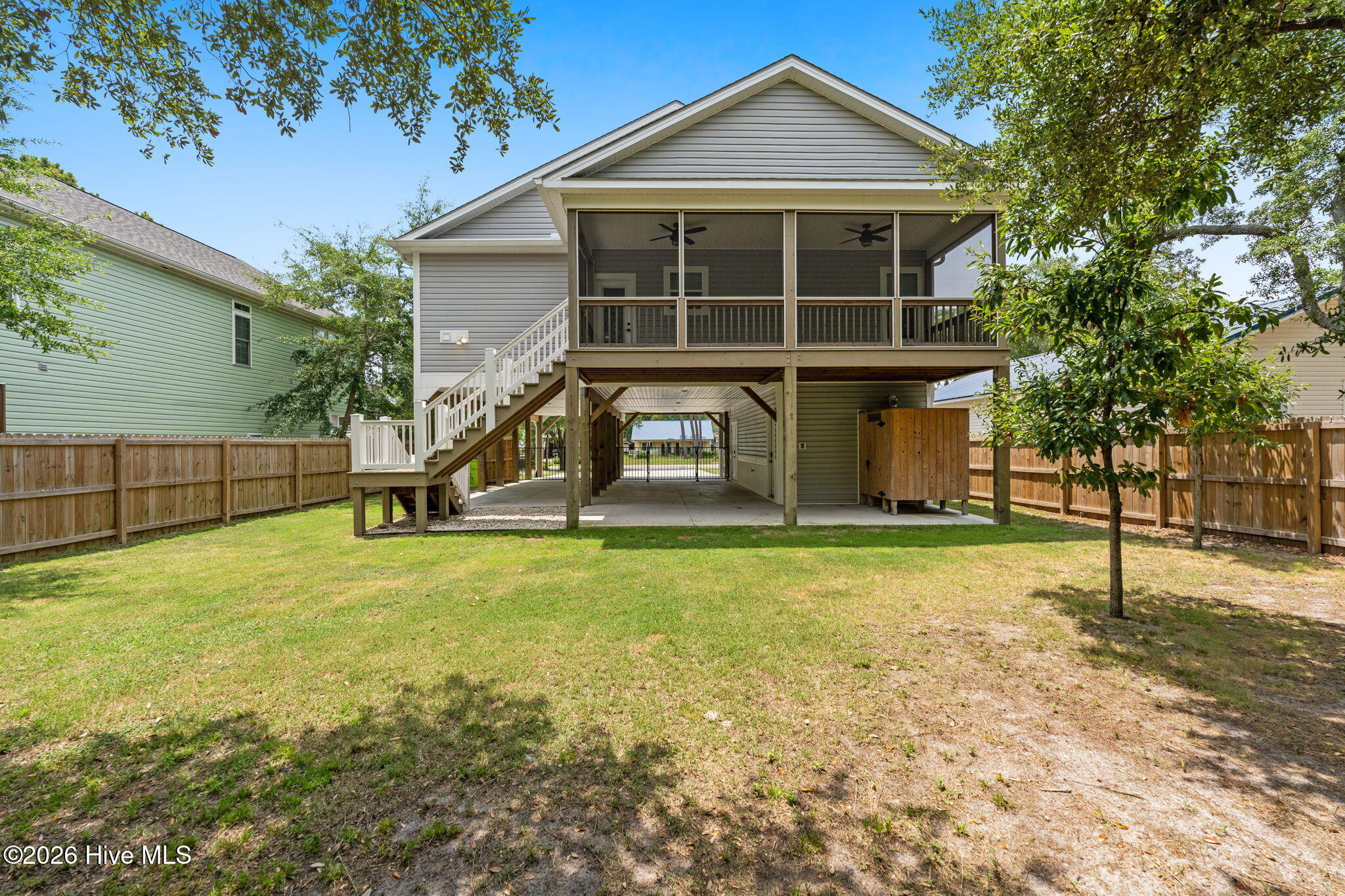1104 E Oak Island Drive Property Photo 52