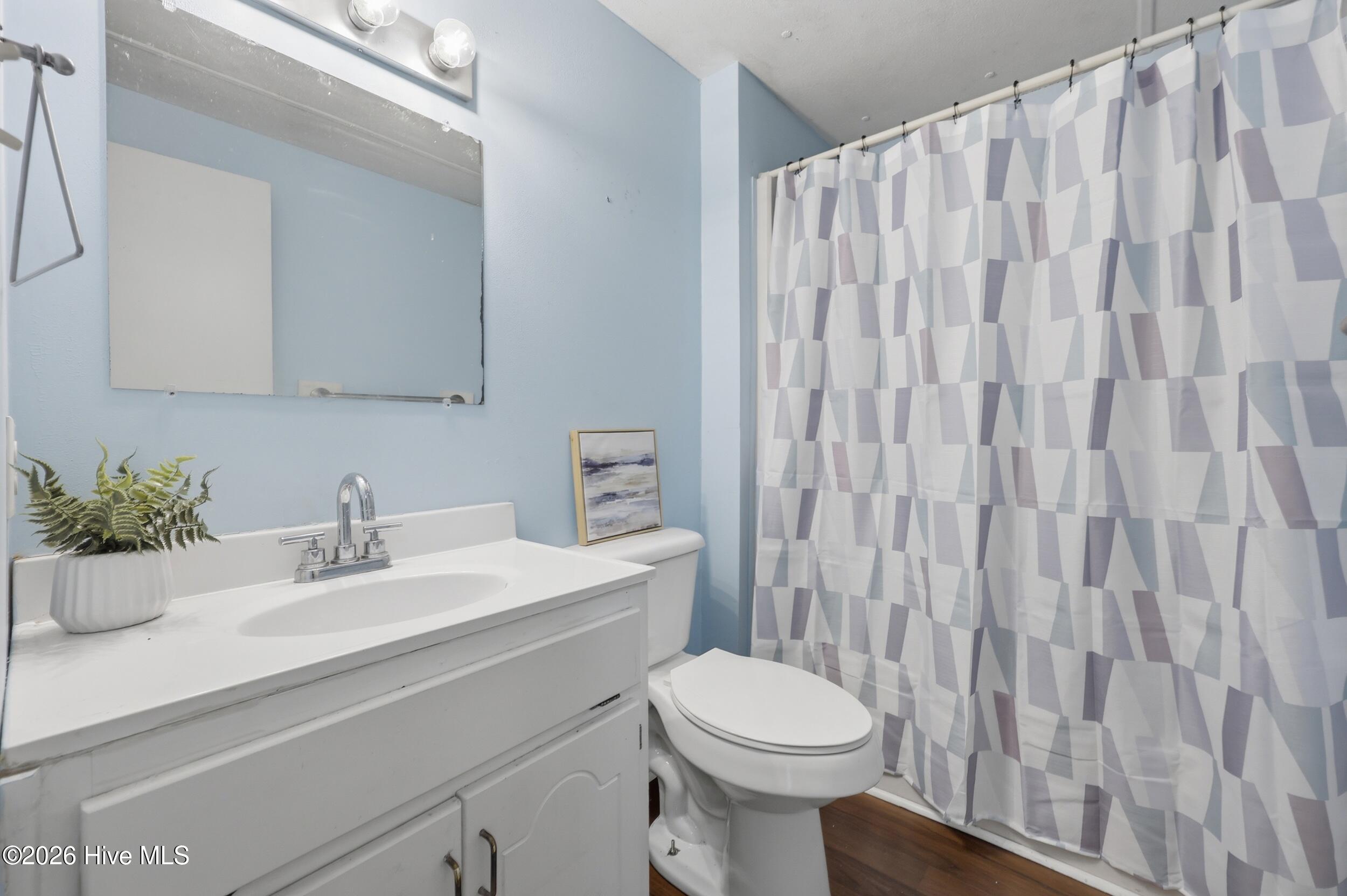 218 Comanche Trail Property Photo 20