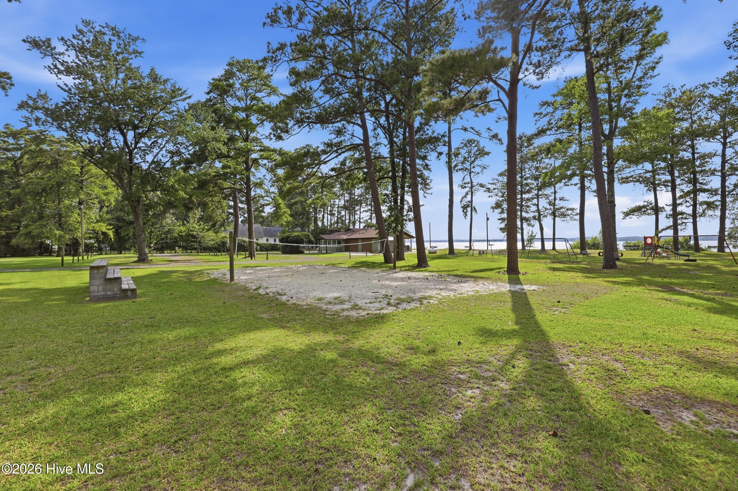 218 Comanche Trail Property Photo 29