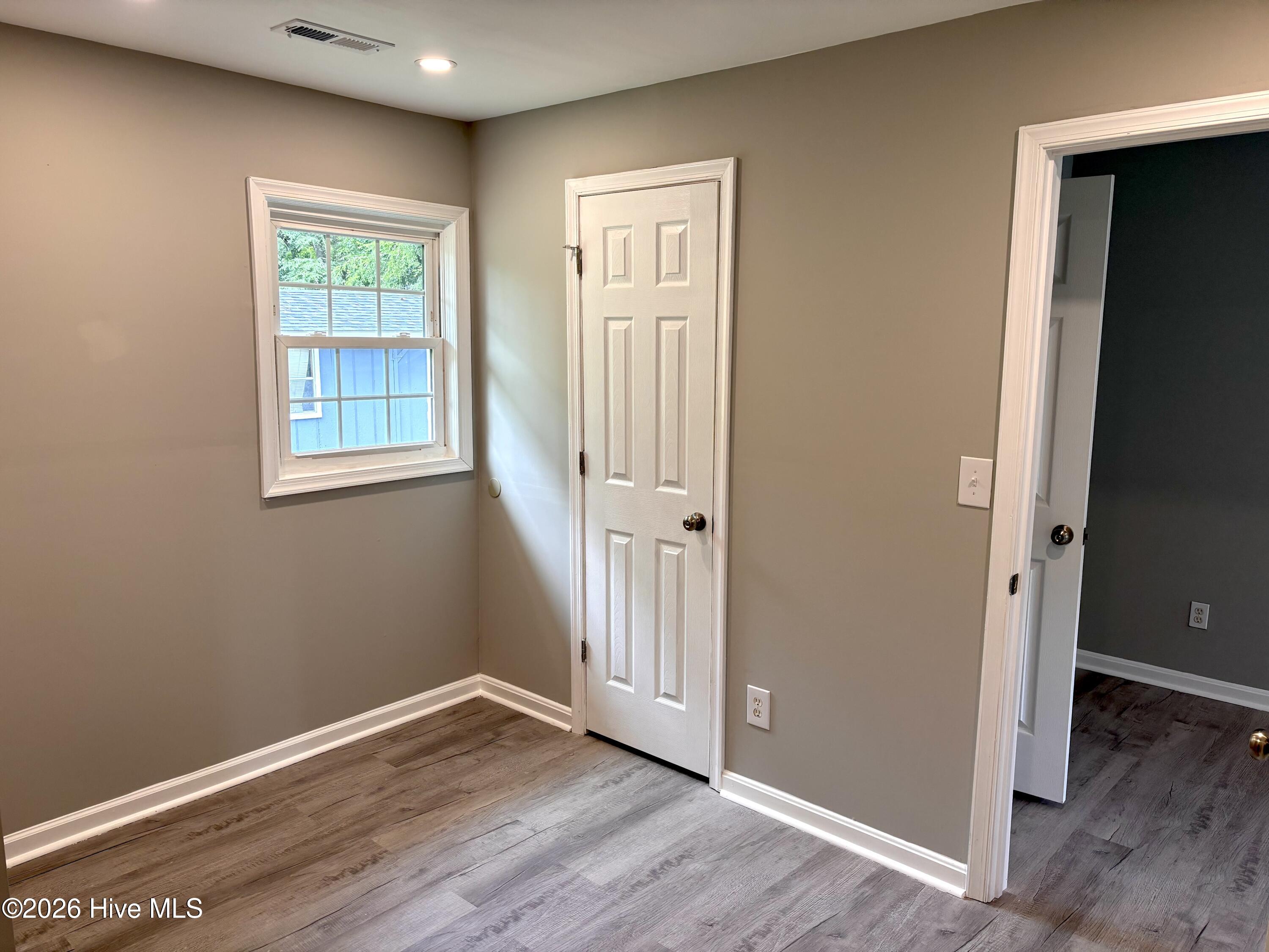 525 Menola Road Property Photo 21