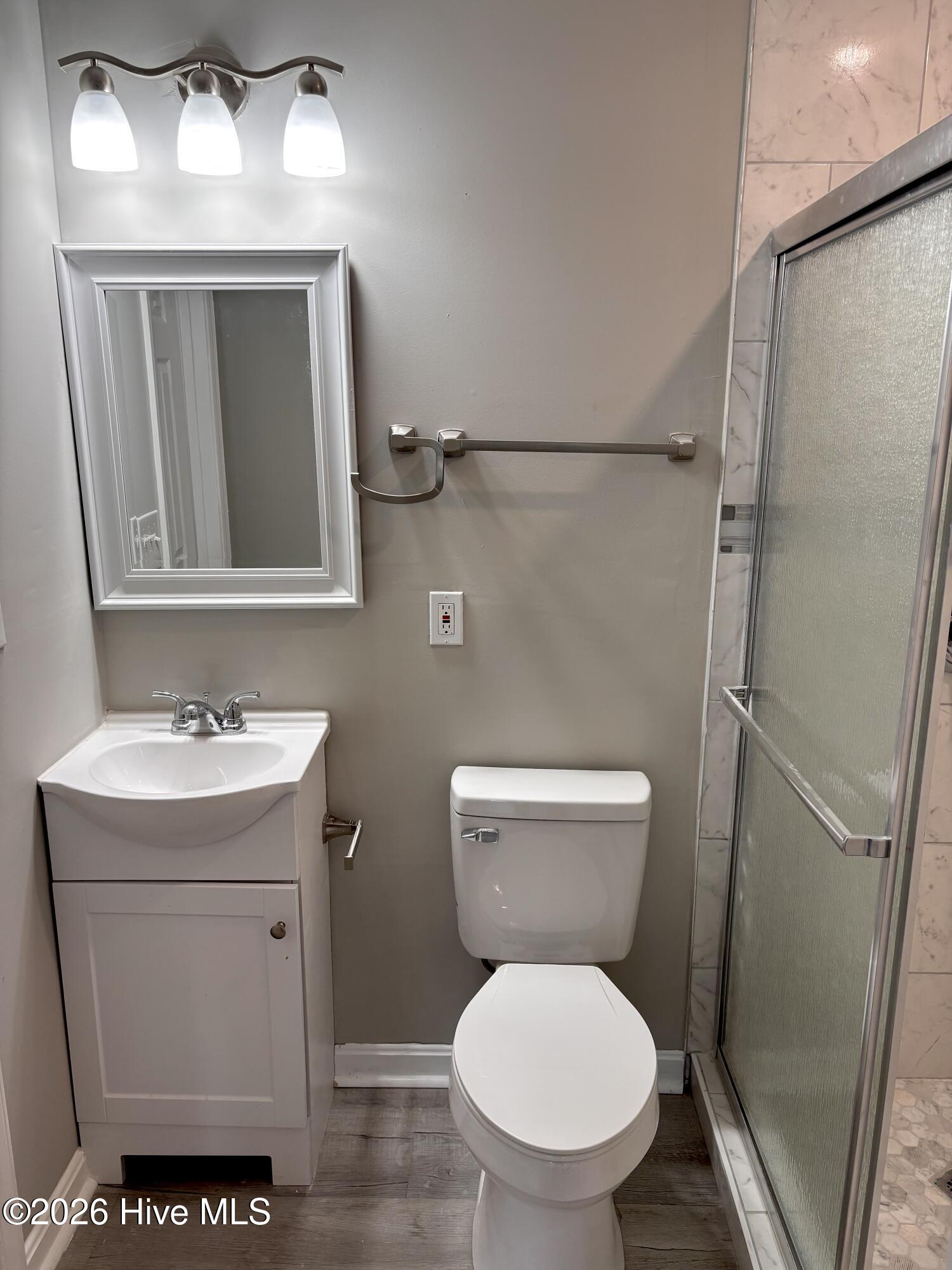 525 Menola Road Property Photo 23