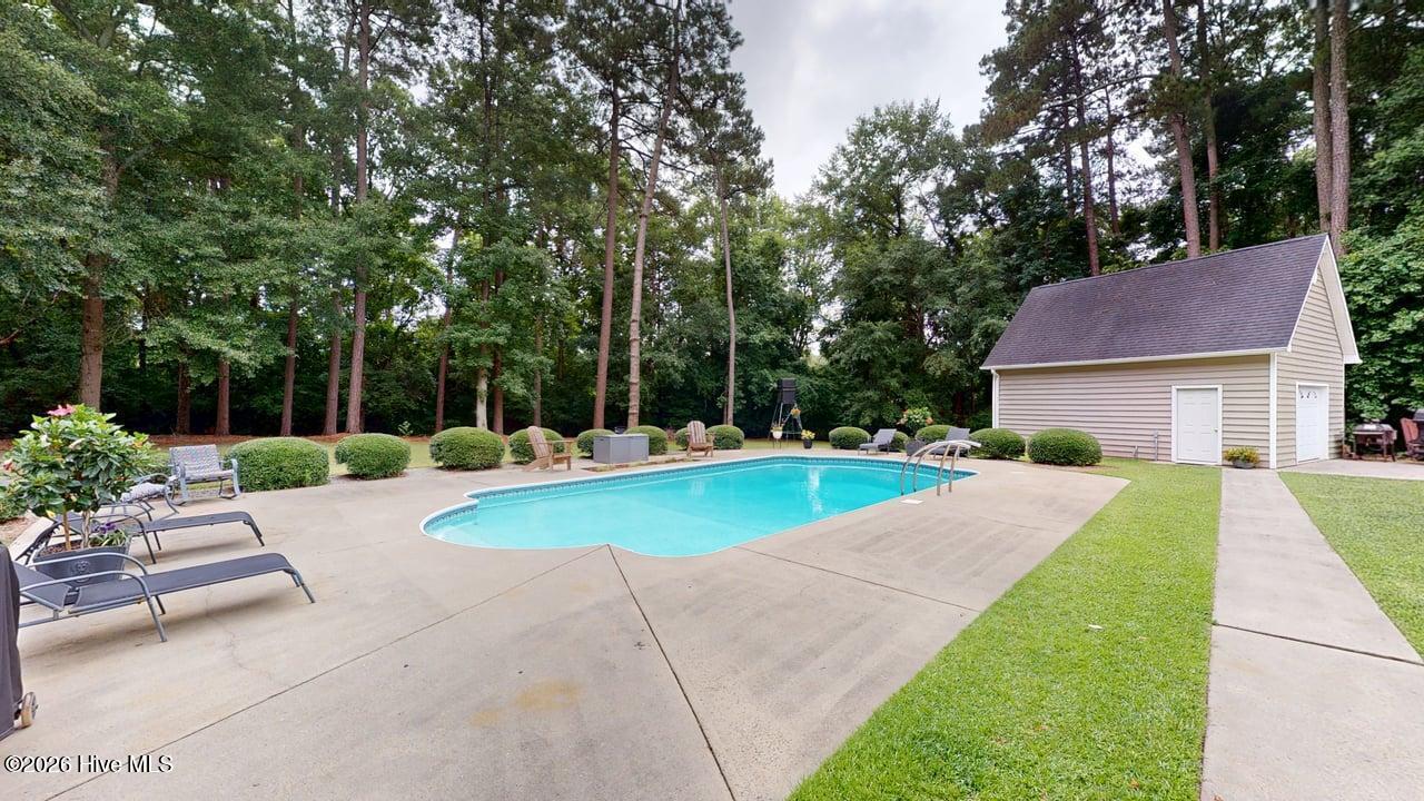 2601 Saint John Circle Property Photo 5