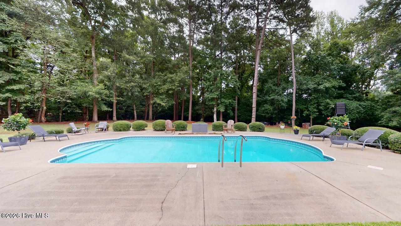 2601 Saint John Circle Property Photo 8