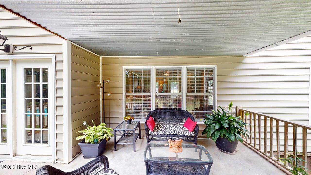 2601 Saint John Circle Property Photo 10