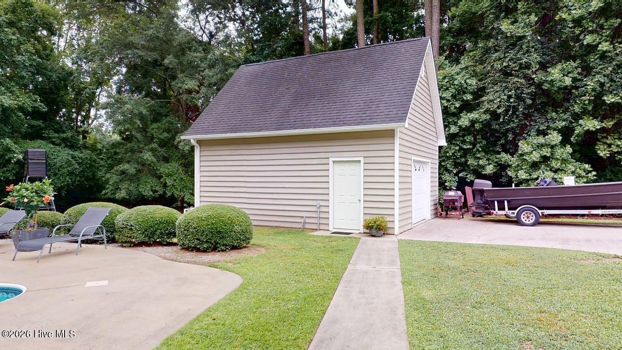 2601 Saint John Circle Property Photo 11