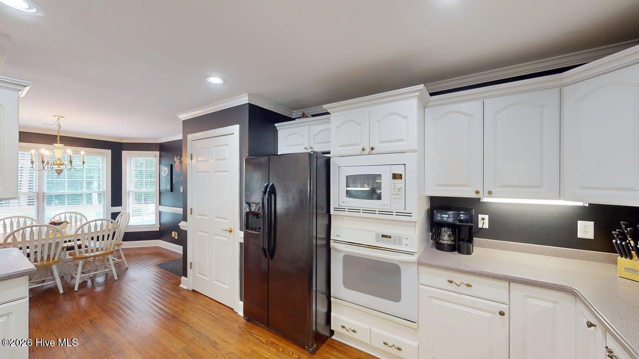 2601 Saint John Circle Property Photo 30