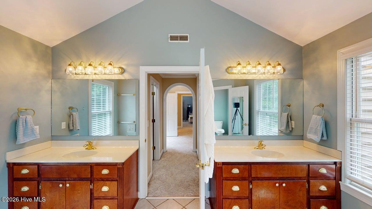 2601 Saint John Circle Property Photo 40