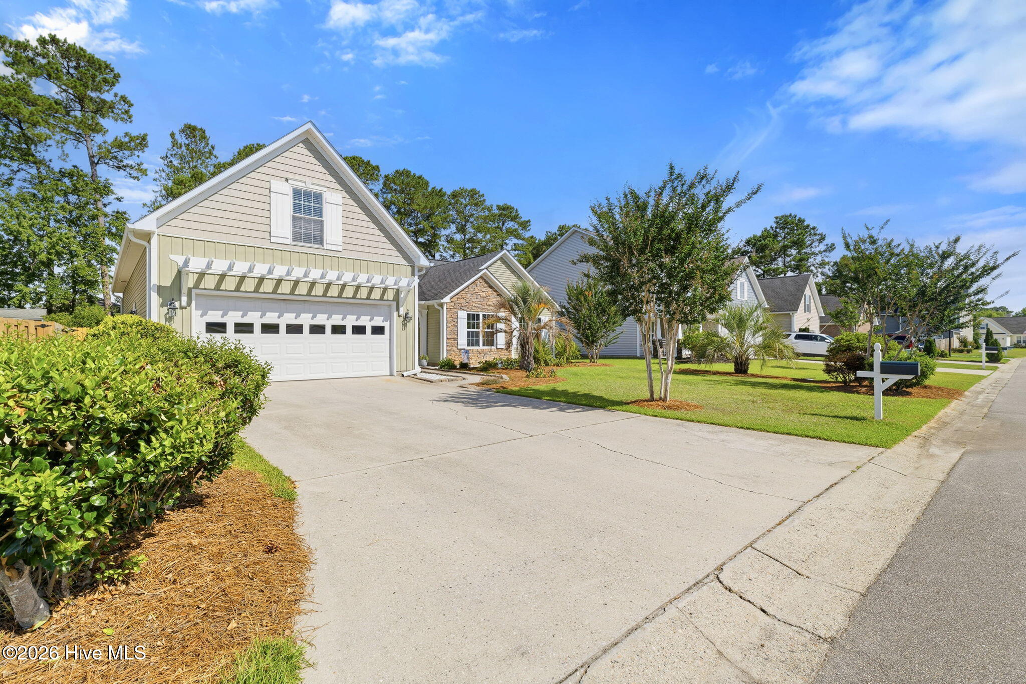 8536 Old Forest Drive Ne Property Photo 4
