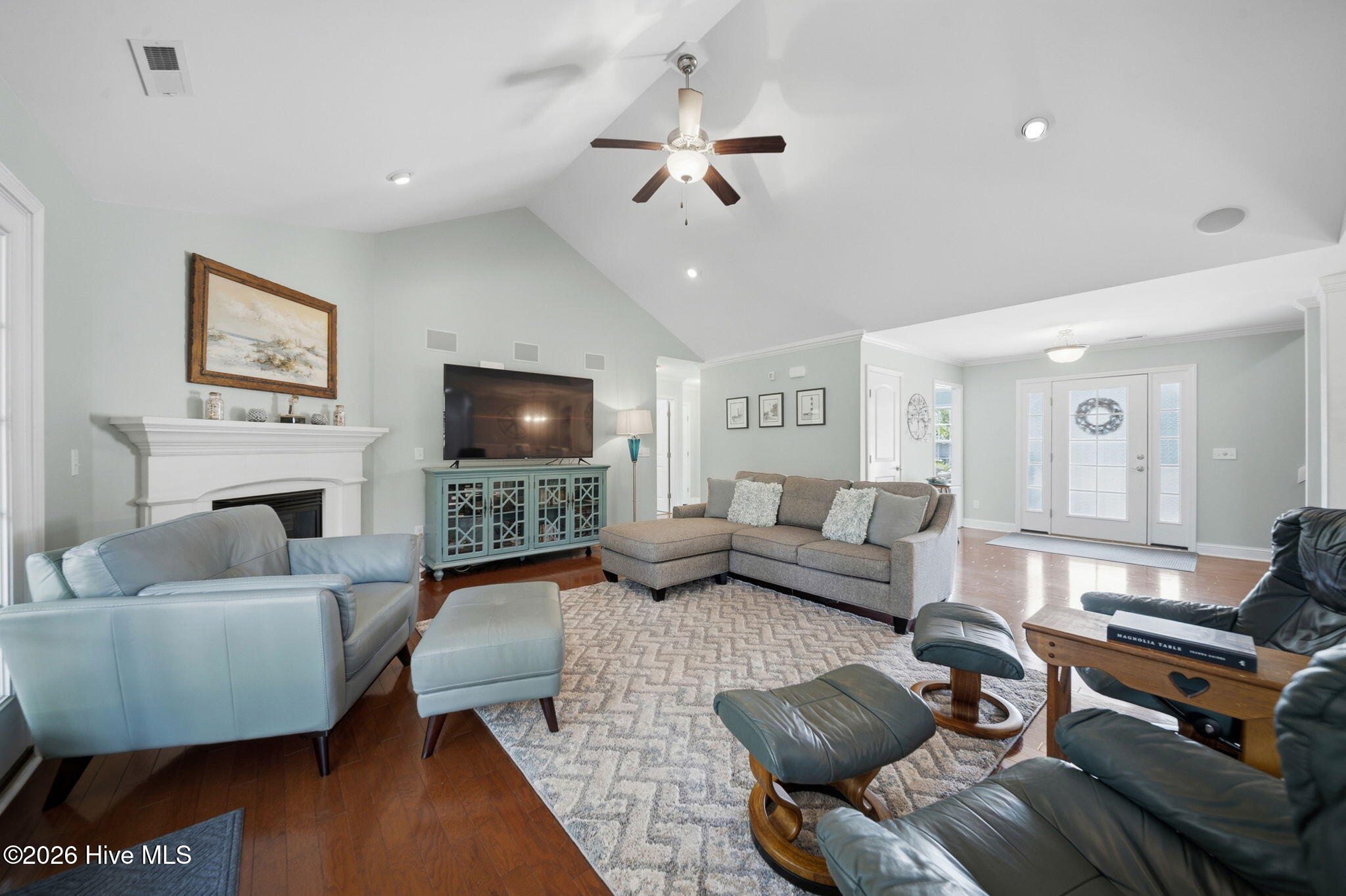 8536 Old Forest Drive Ne Property Photo 13