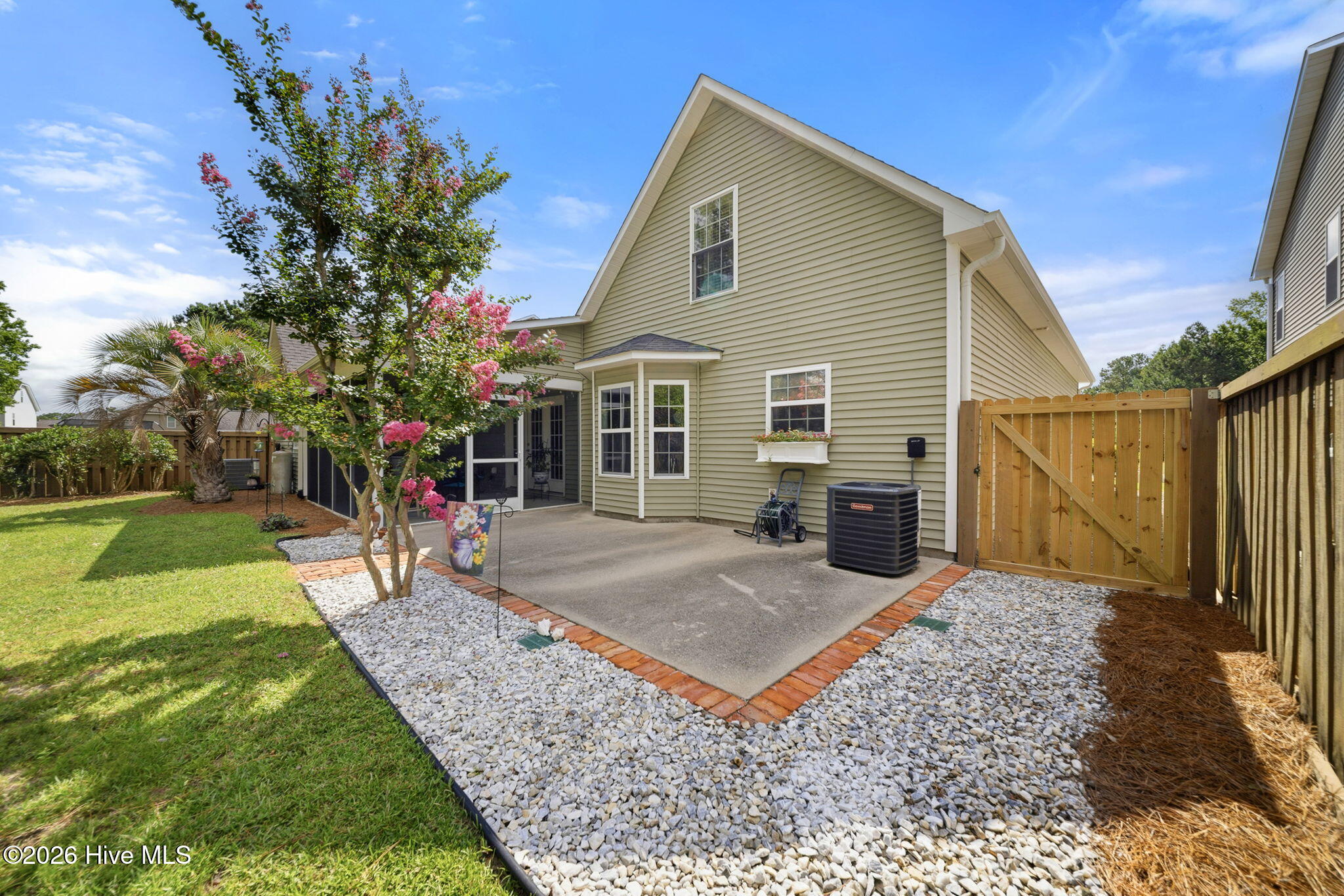 8536 Old Forest Drive Ne Property Photo 51