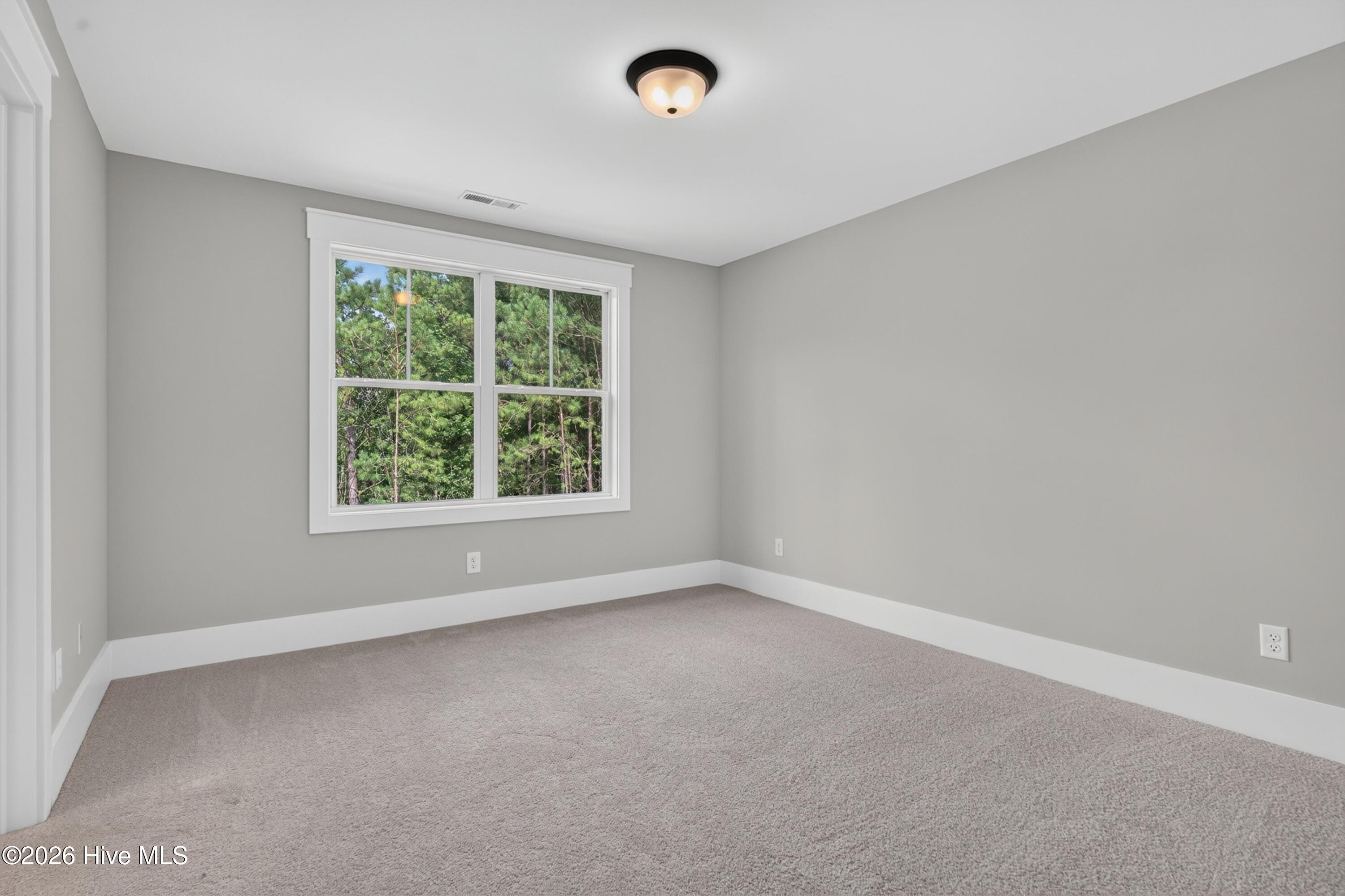 323 Grayhawk Circle Property Photo 35
