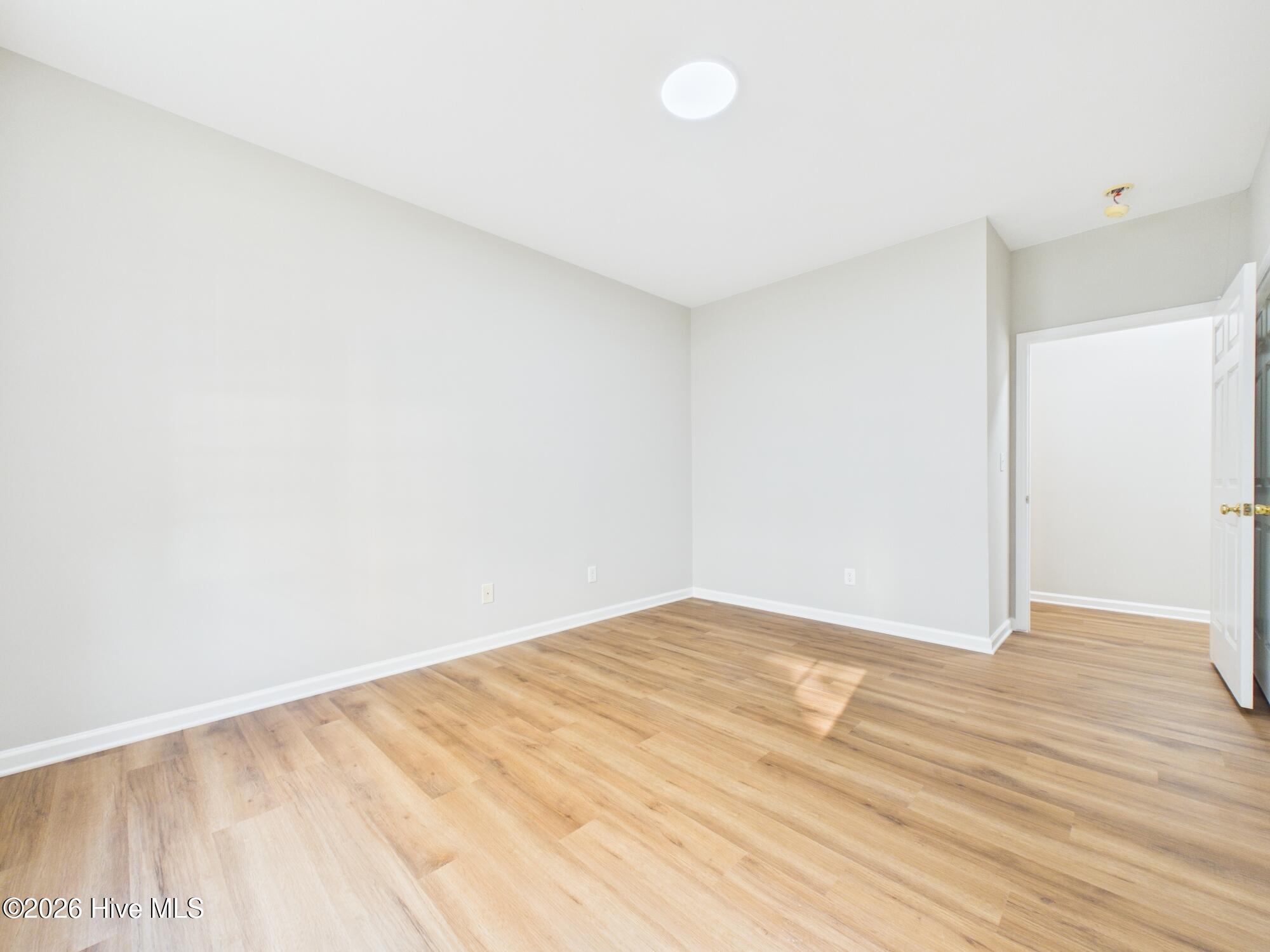 2111 Kudrow Lane Property Photo 32