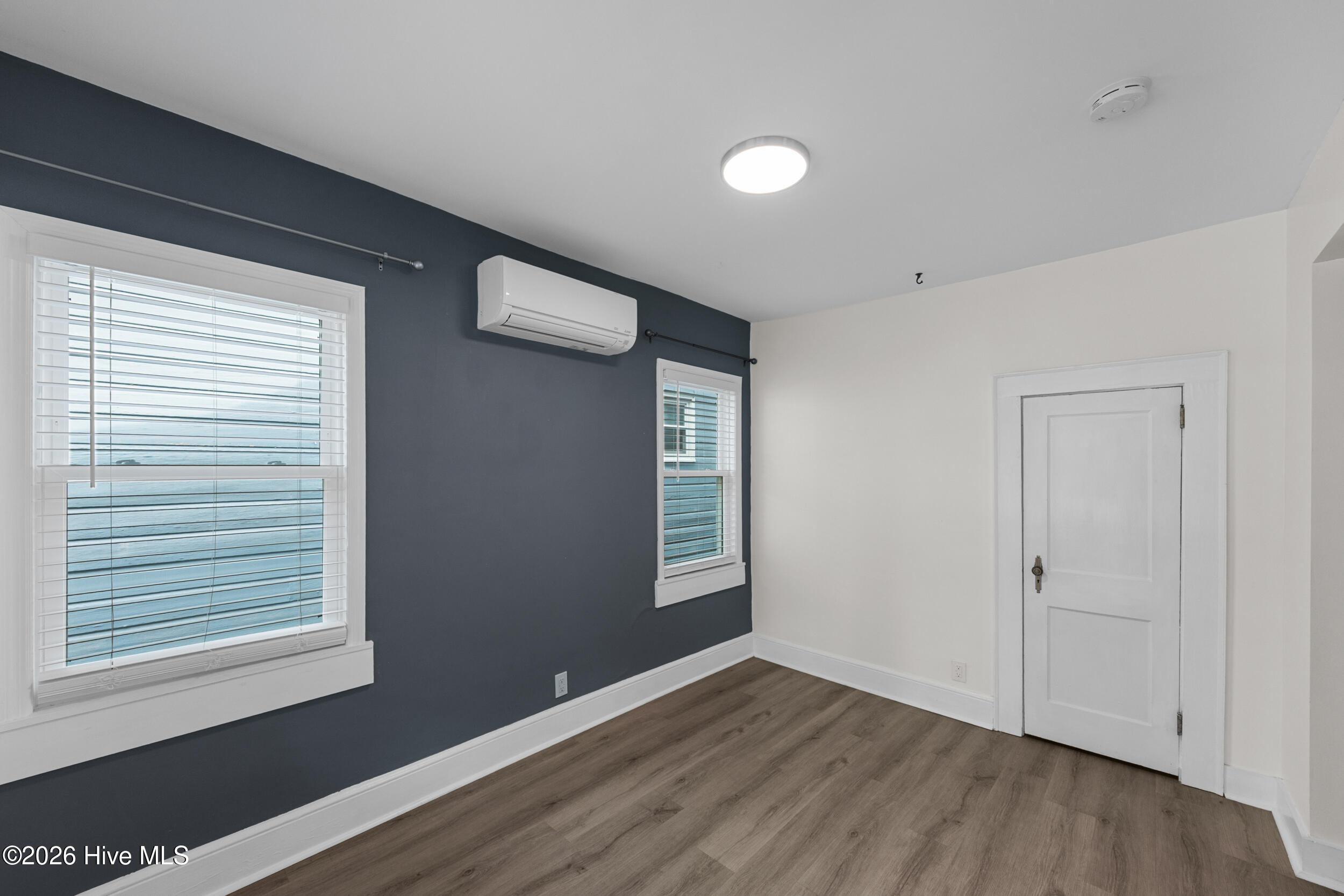 2105 Barnett Avenue Property Photo 11