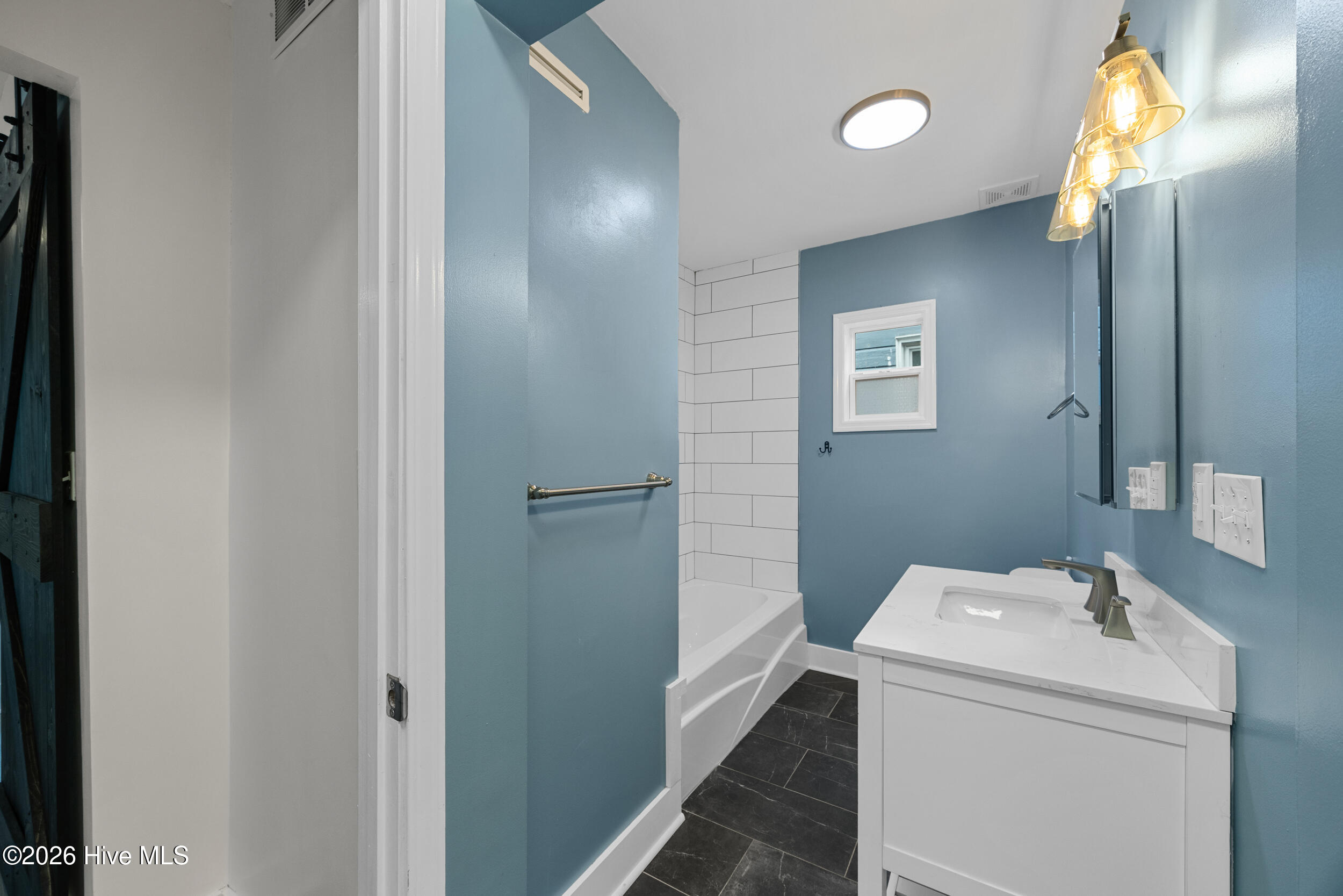 2105 Barnett Avenue Property Photo 17